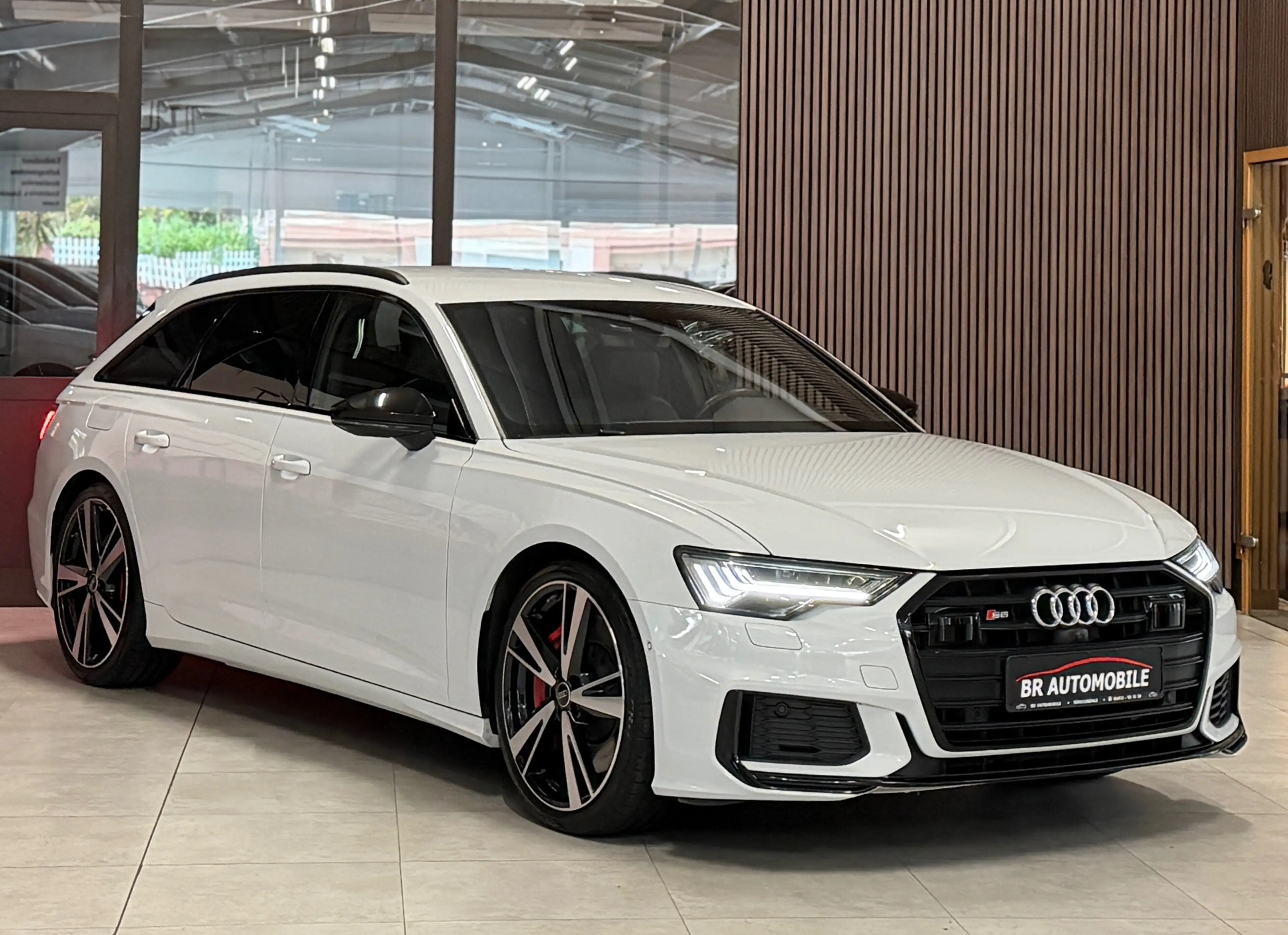 Audi S6 3.0 TDI quattro*Matrix*AHK*Nachtsicht*Allradlenkung* — photo 3