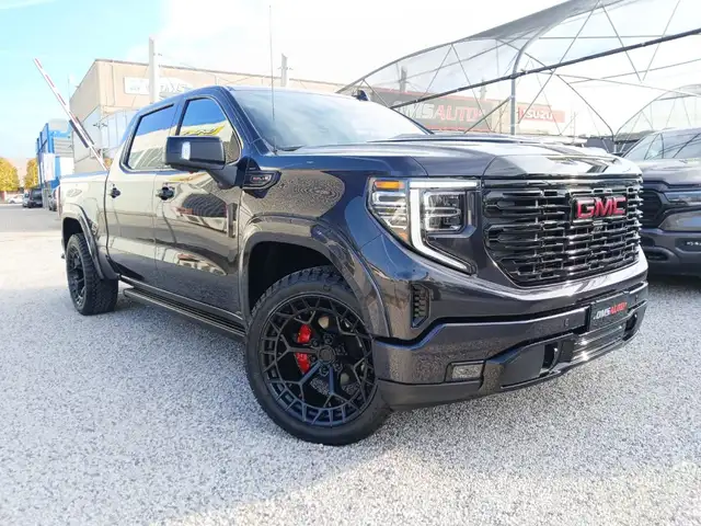 GMC Sierra