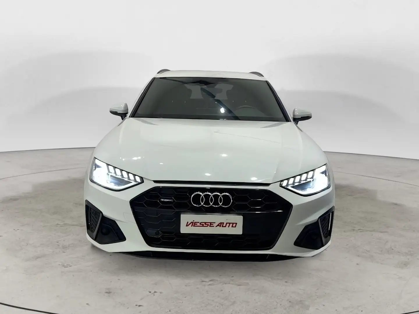 Audi A4 A4  Avant 45 3.0 tdi quattro 231cv tiptronic Blanc - 2