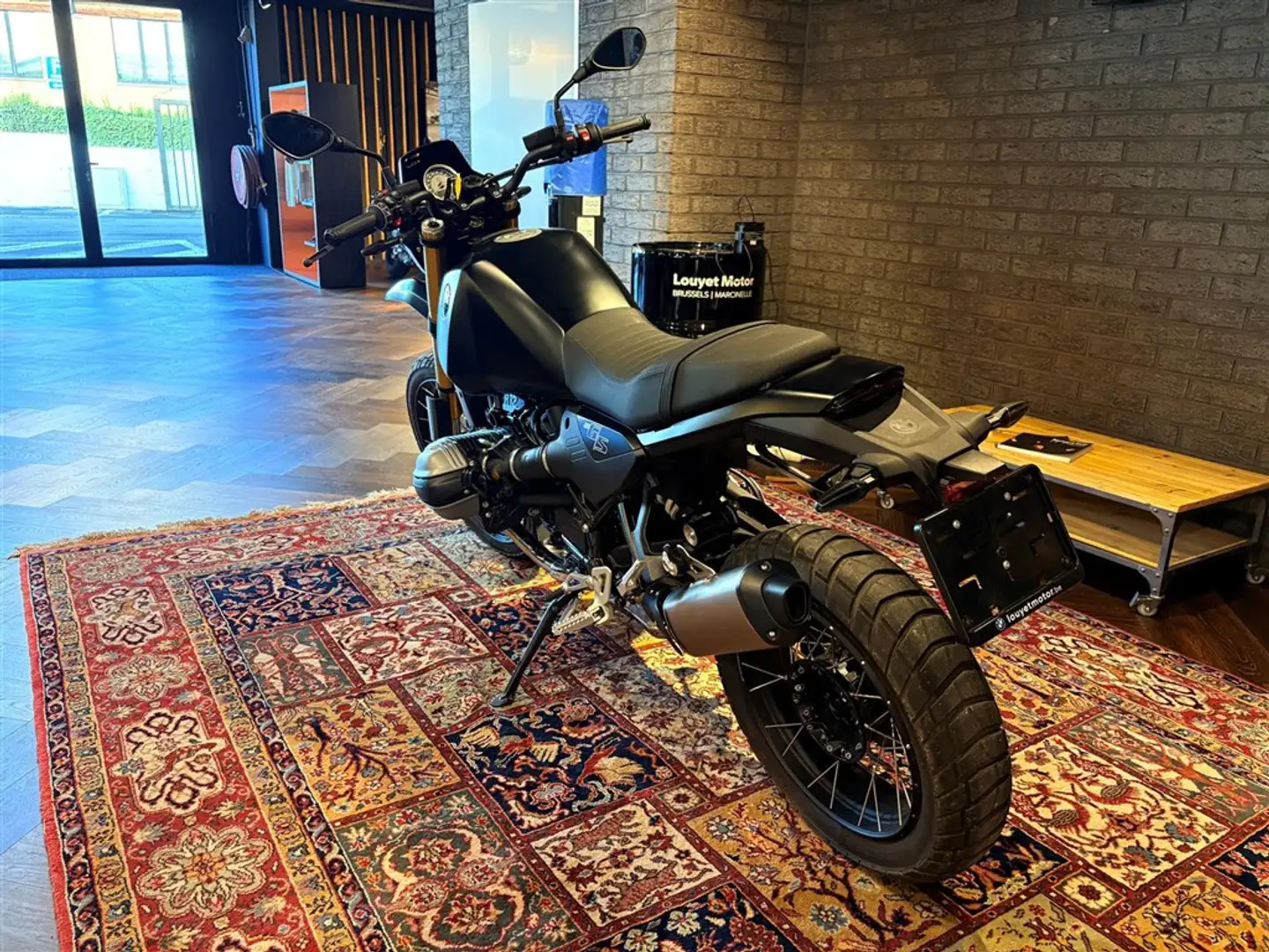 BMW R 12 0 Negro - 2