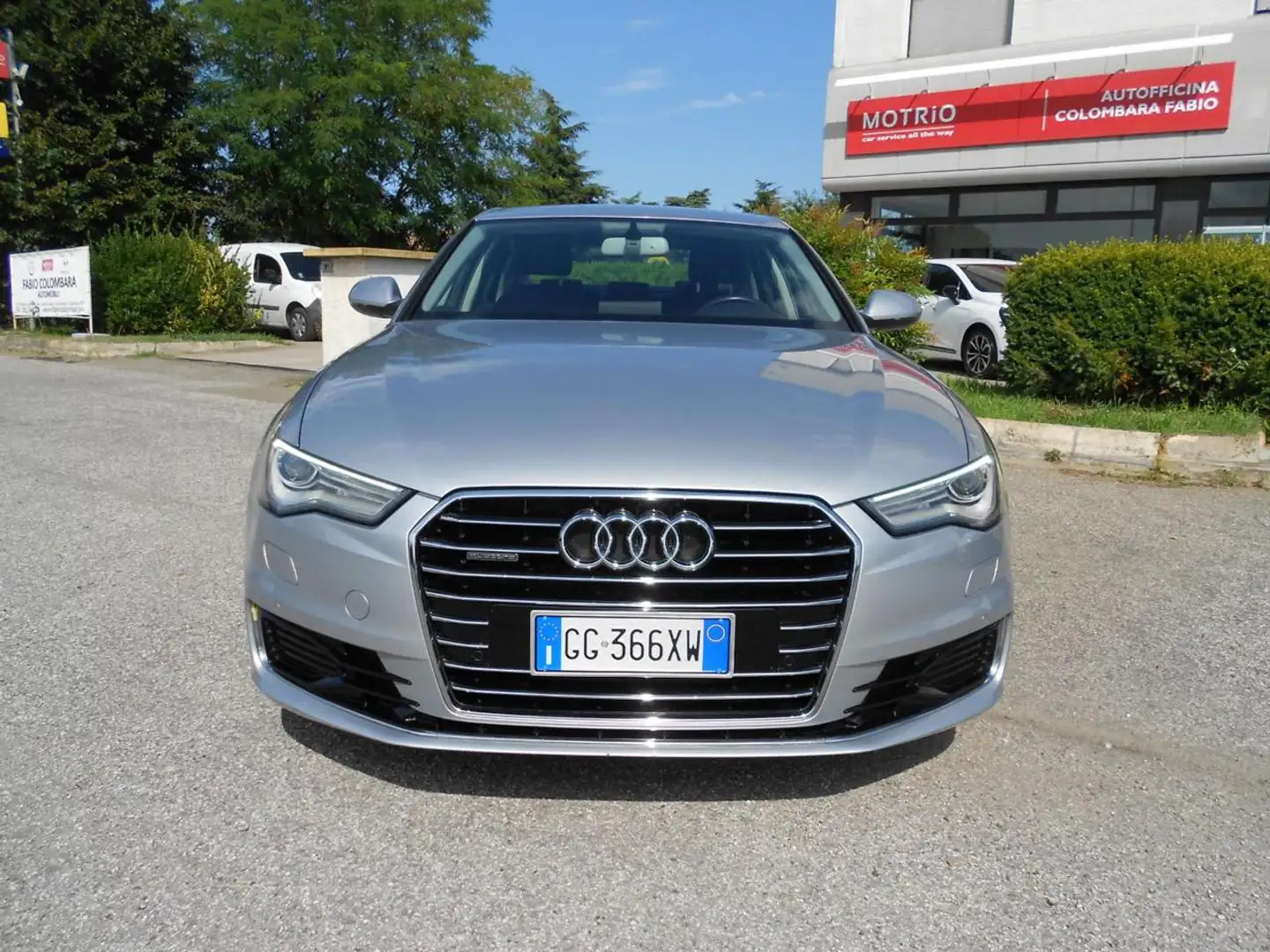 Audi A6 3.0 TDI quattro S tronic Business Plus Argento - 2