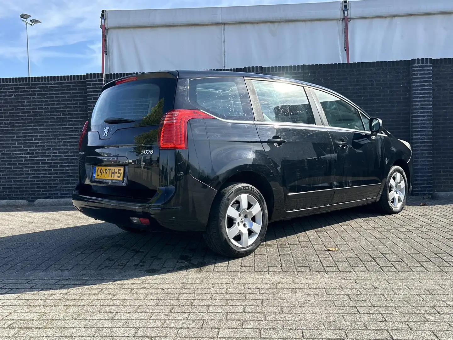 Peugeot 5008 1.6 VTi Blue Lease 5p. | Pano | Climate | Cruise | Black - 2