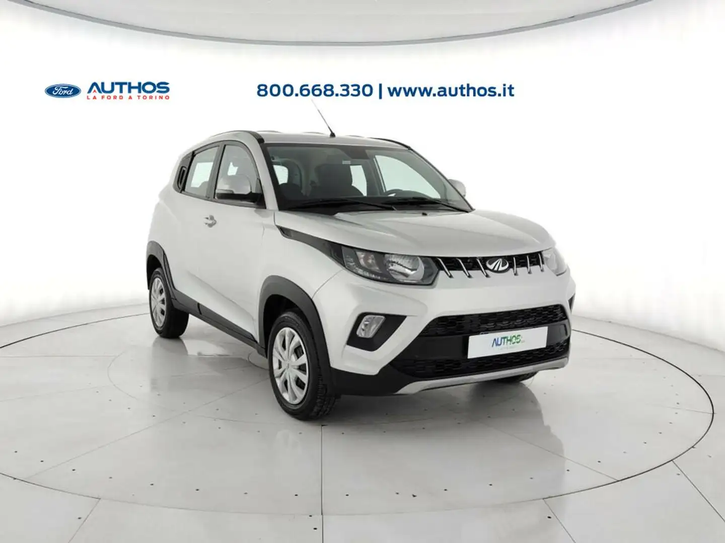 Mahindra KUV100 1.2 K6+ my20 Plateado - 2