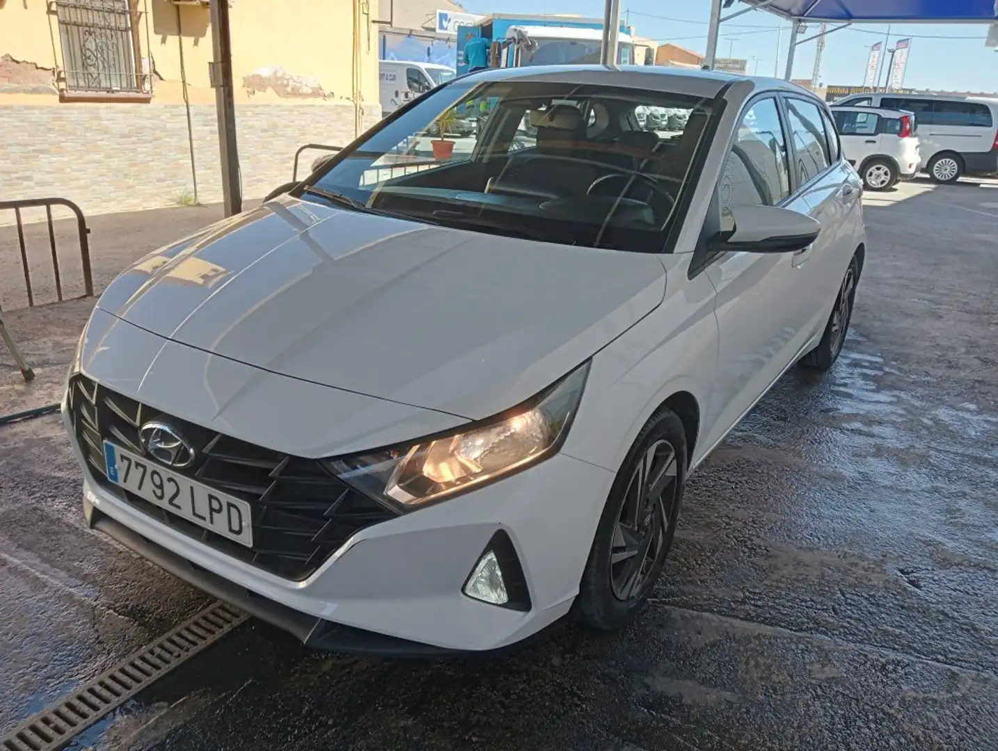 Hyundai i20 1.2 MPI SLX Blanco - 1
