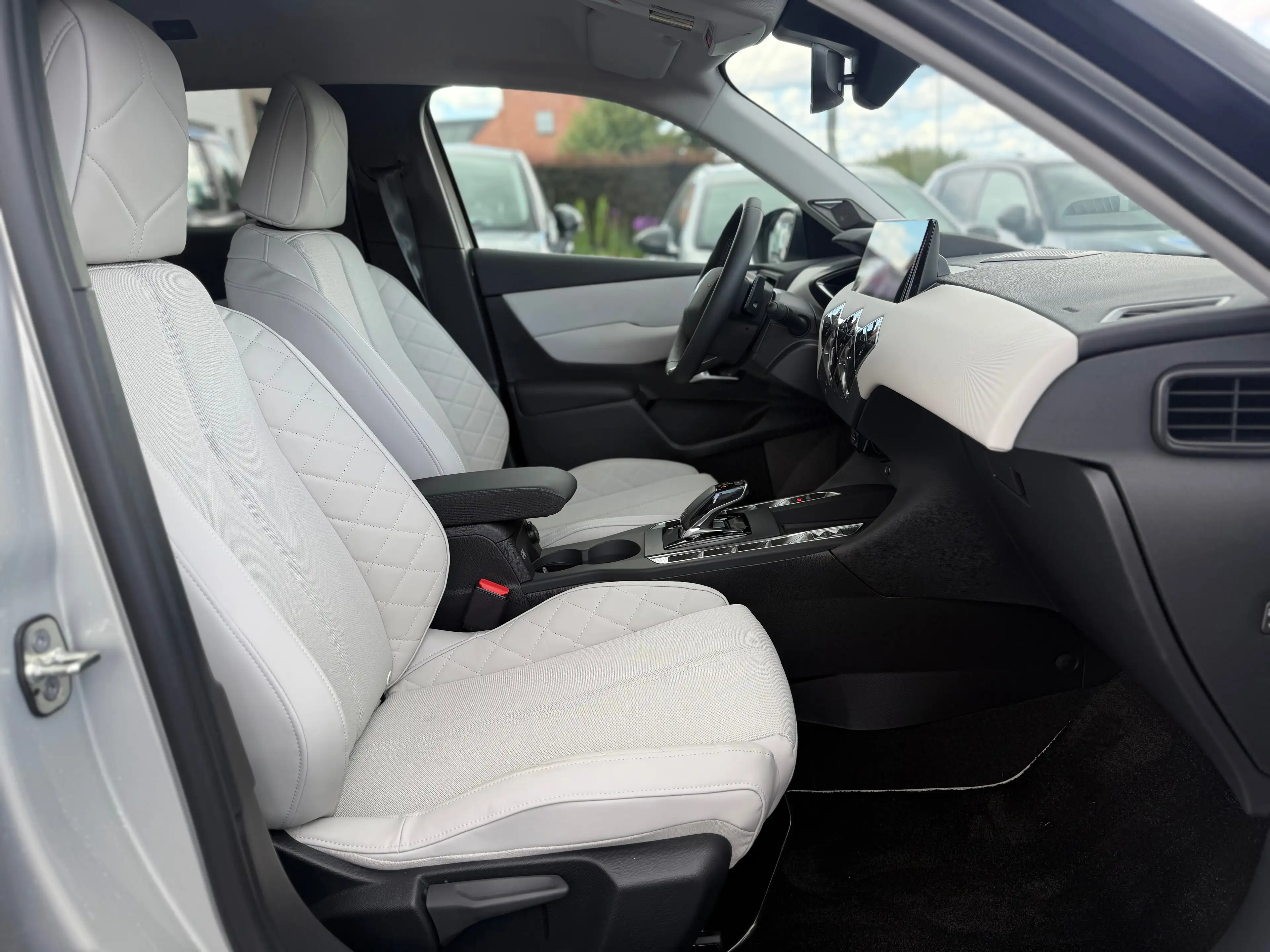 DS Automobiles DS 3 DS 3 1.2 PureTech Esprit De Voyage 12 M waarborg — photo 5