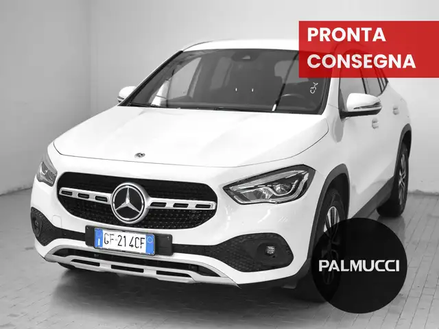 Mercedes-Benz GLA 180 GLA 180 d Automatic Sport
