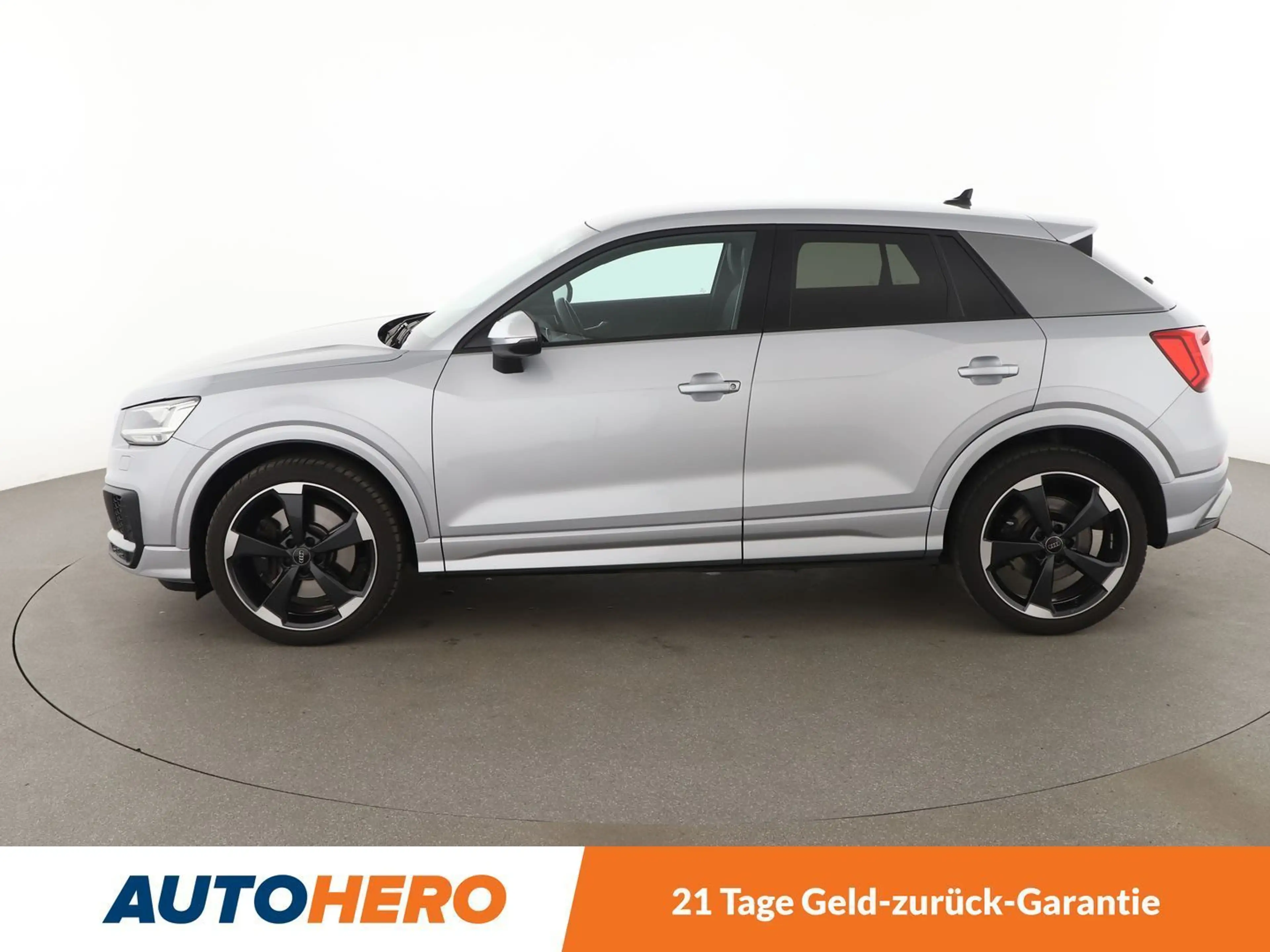 Audi SQ2 2.0 TFSI quattro Aut.*NAVI*TEMPO*LED*CAM*SHZ*PDC* — photo 3