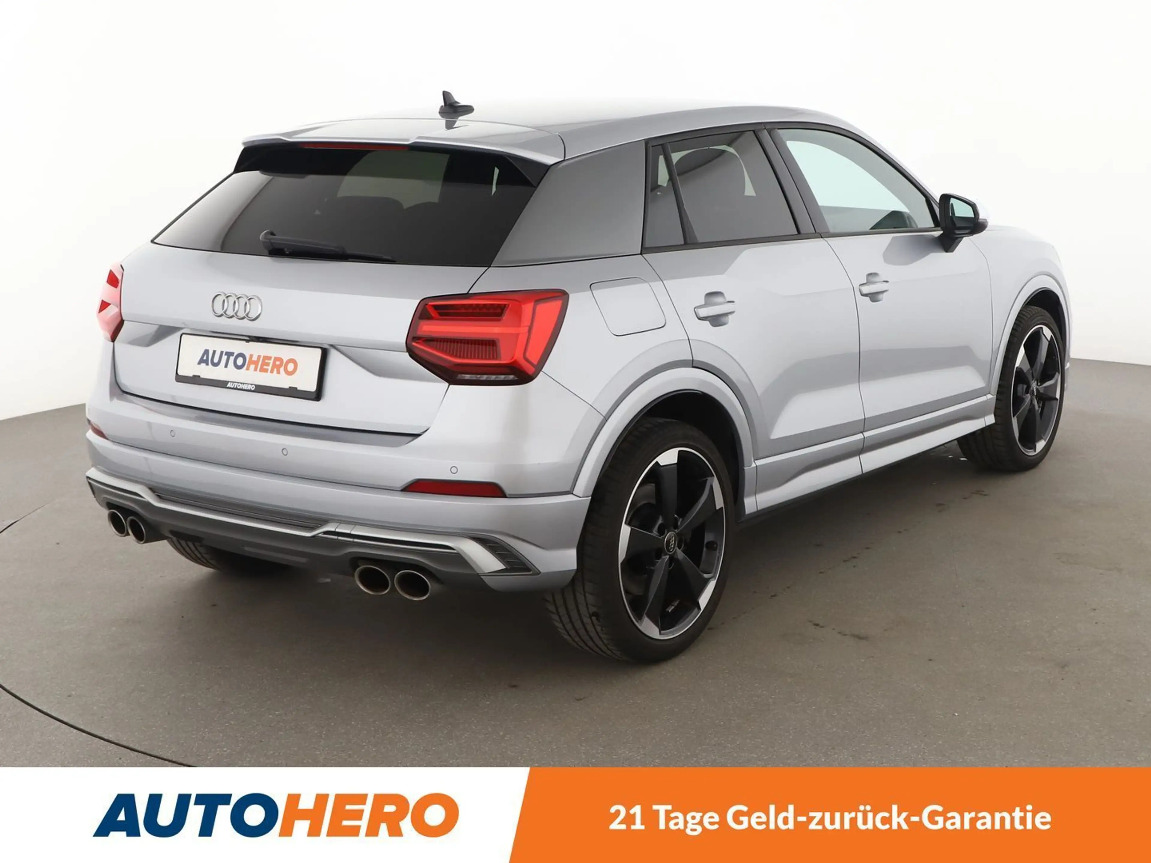 Audi SQ2 2.0 TFSI quattro Aut.*NAVI*TEMPO*LED*CAM*SHZ*PDC* — photo 6