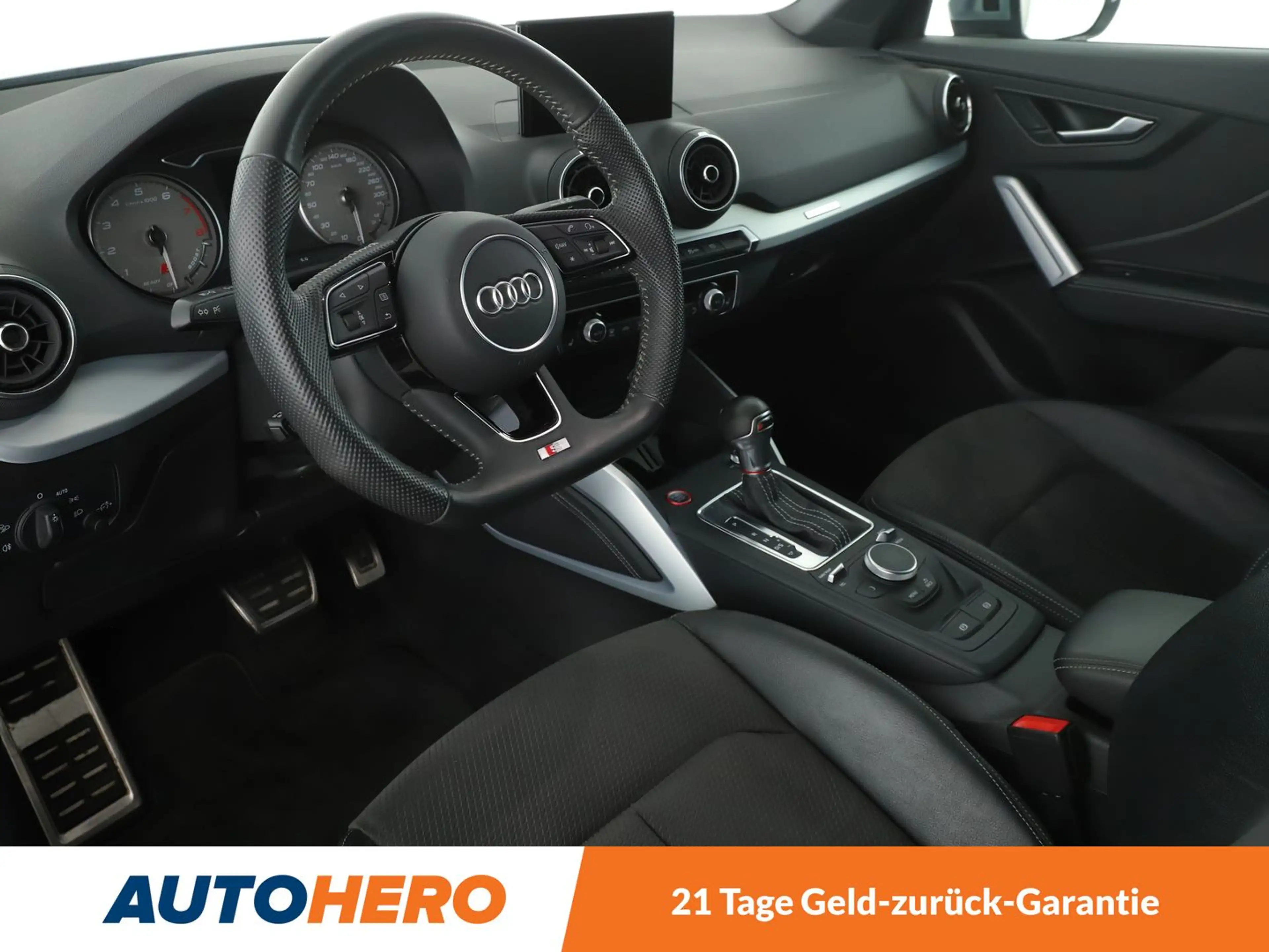 Audi SQ2 2.0 TFSI quattro Aut.*NAVI*TEMPO*LED*CAM*SHZ*PDC* — photo 11