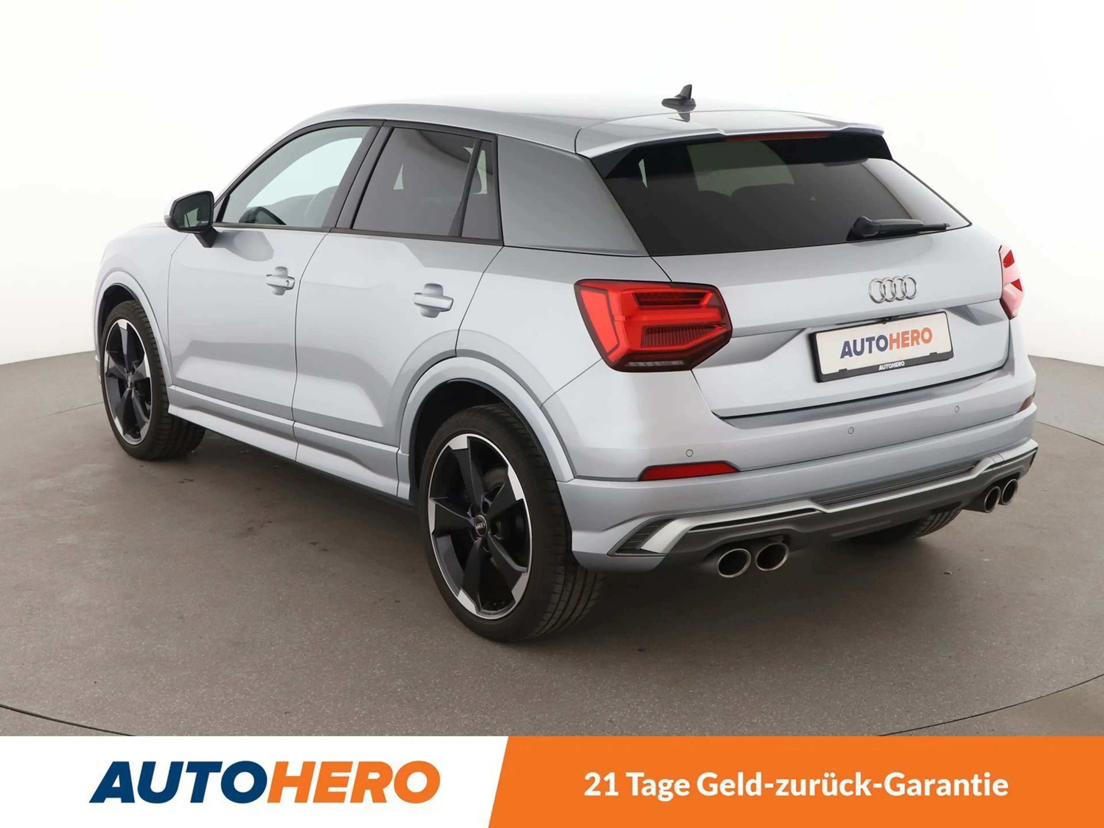 Audi SQ2 2.0 TFSI quattro Aut.*NAVI*TEMPO*LED*CAM*SHZ*PDC* — photo 4