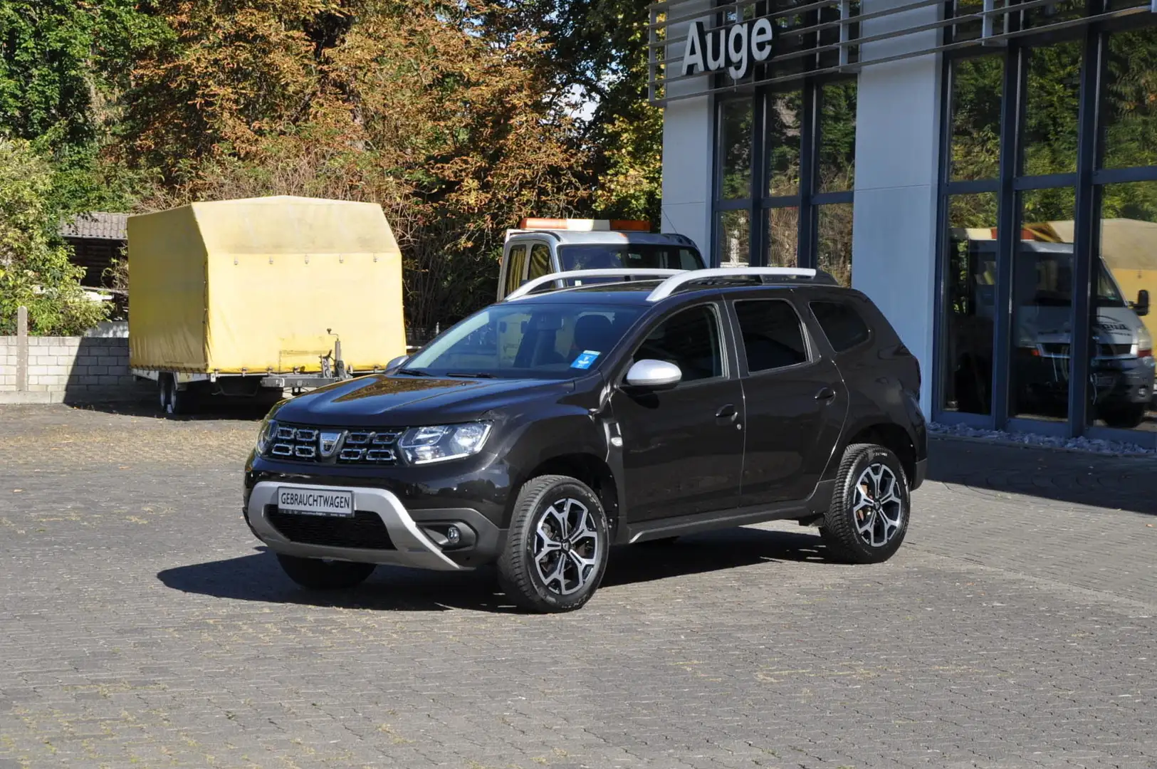 Dacia Duster Prestige TCe 130 2WD GPF *NAV*SHZ* Zwart - 1