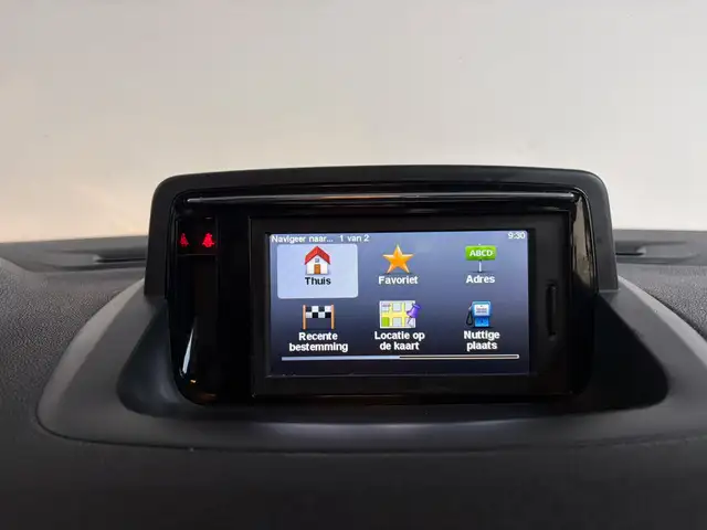 Renault Megane view 14