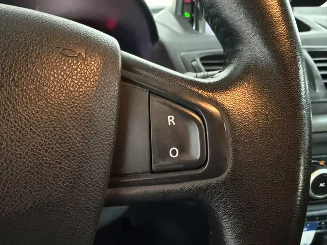 Renault Megane view 12