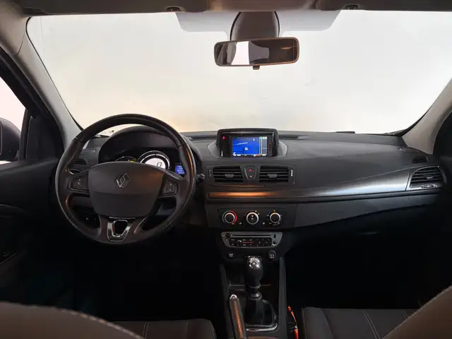 Renault Megane view 3