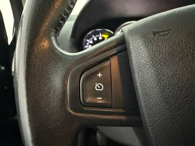 Renault Megane view 10