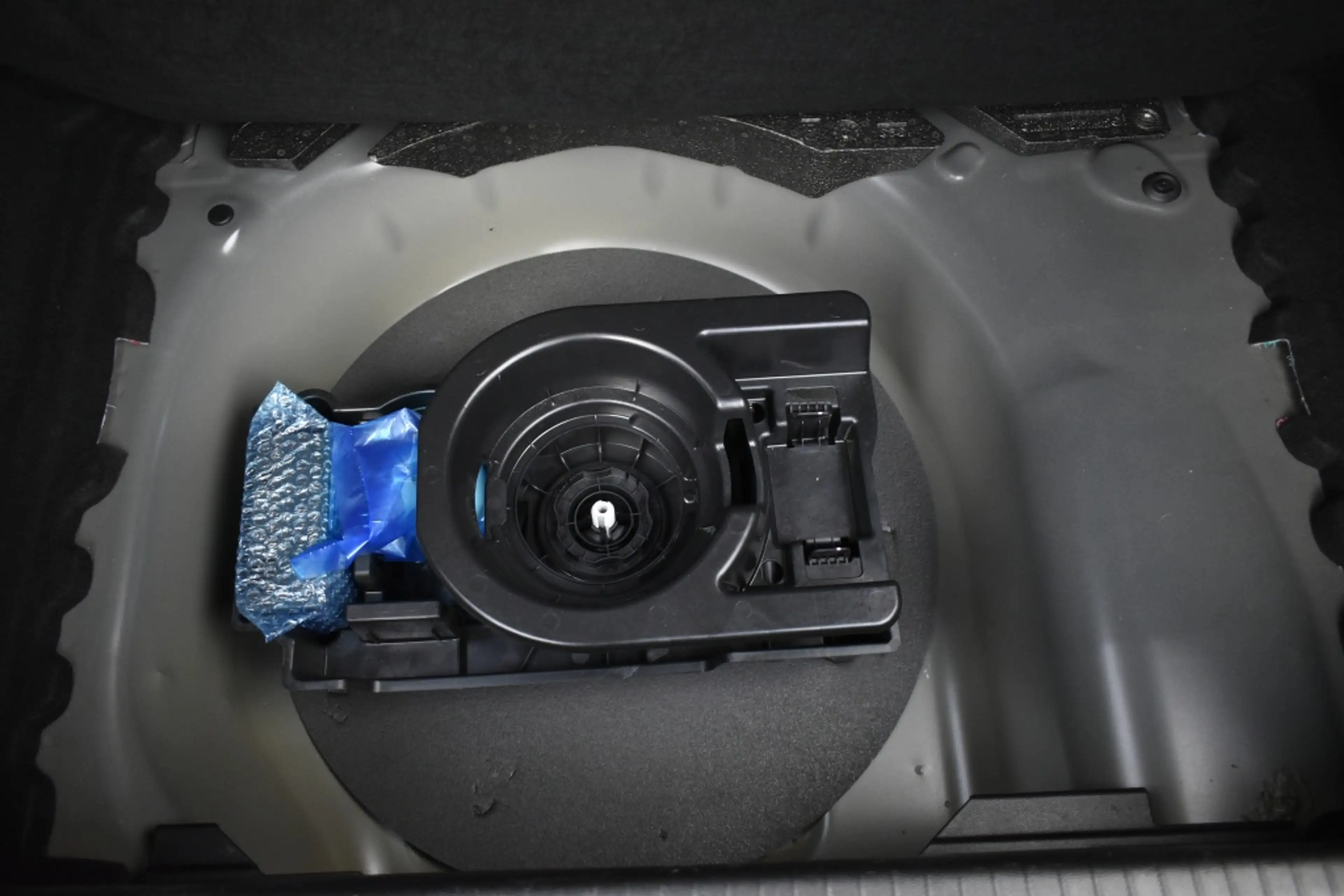 Peugeot 208 Allure — photo 16