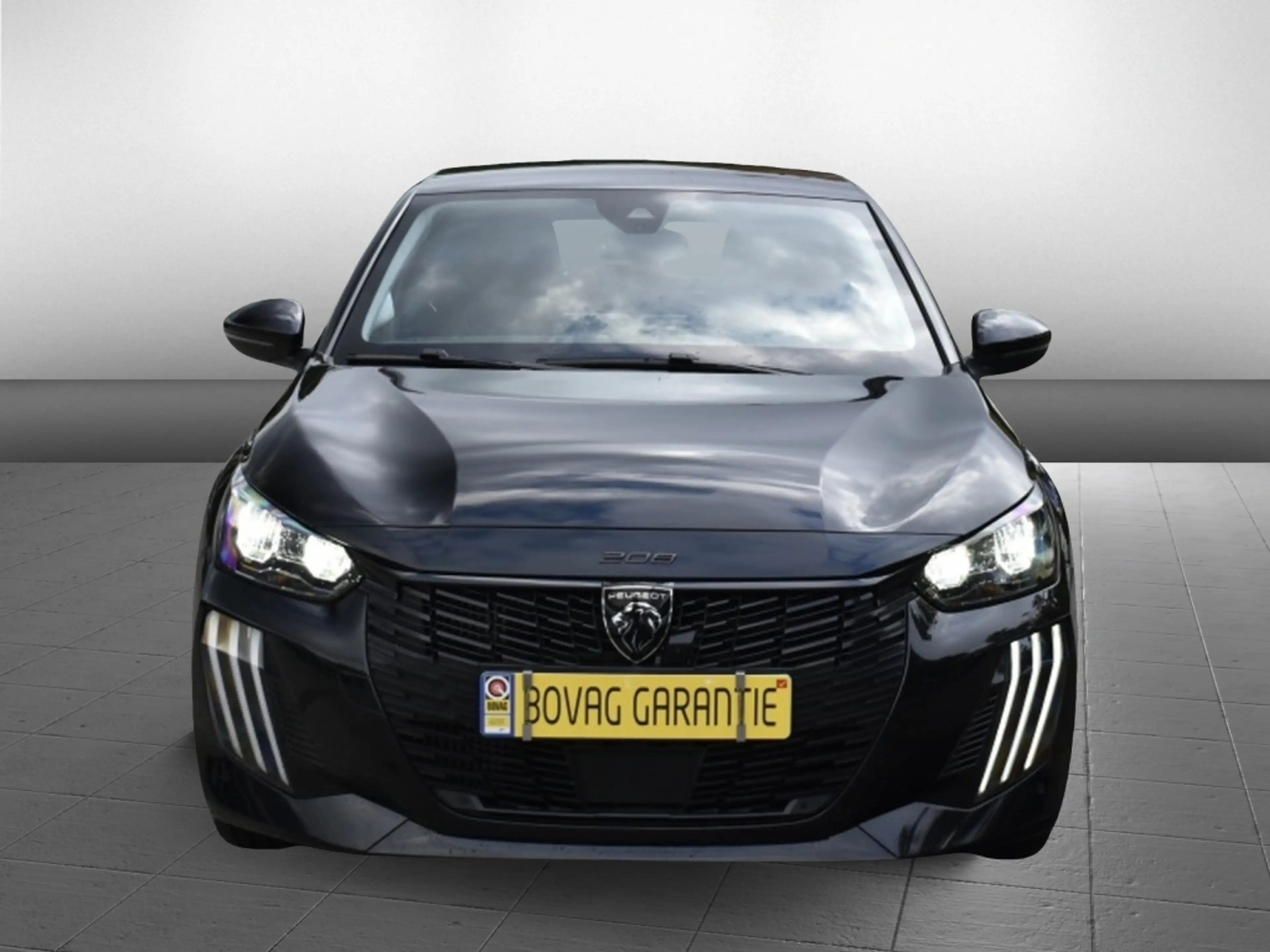 Peugeot 208 Allure — photo 2