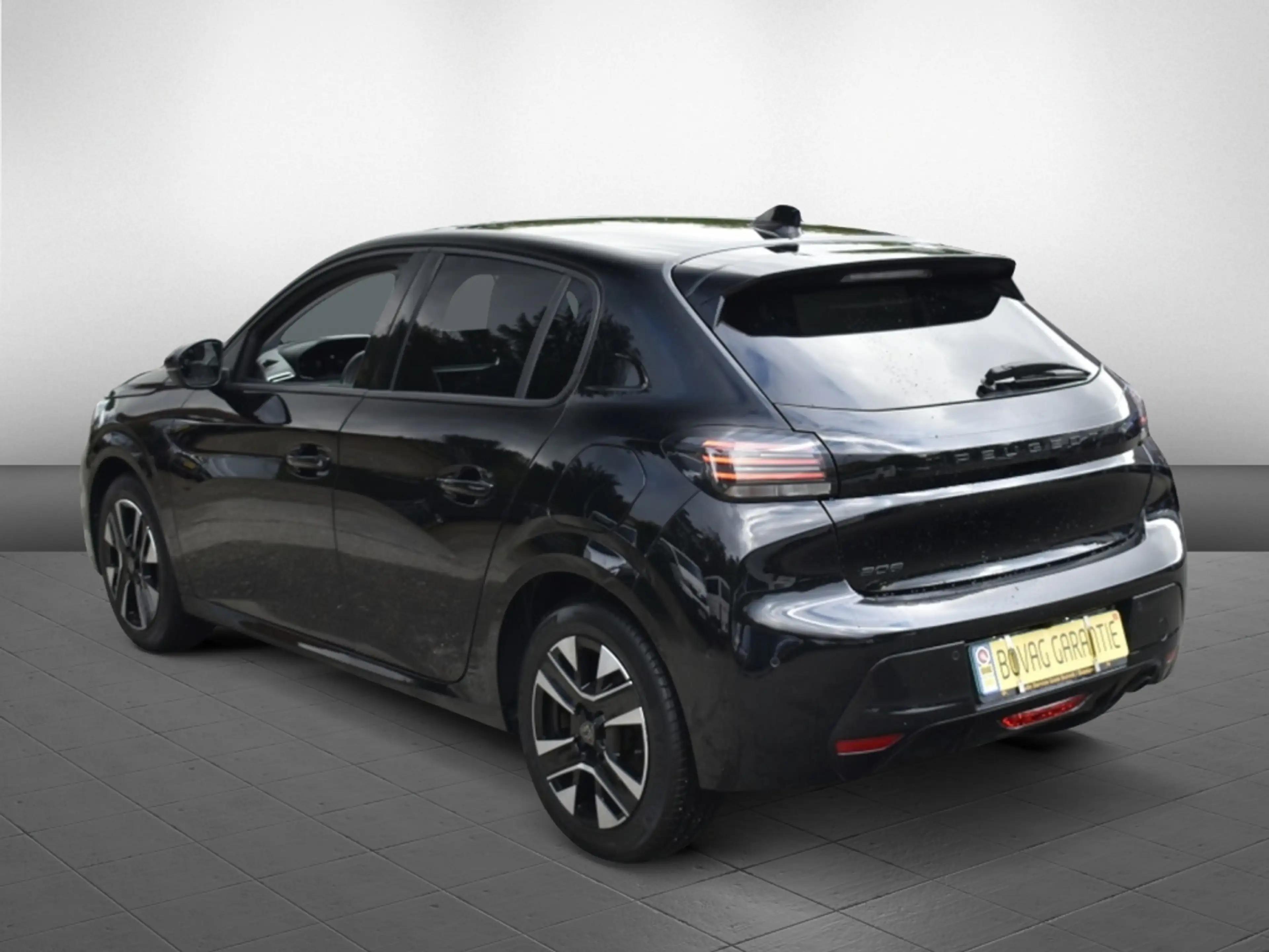 Peugeot 208 Allure — photo 7