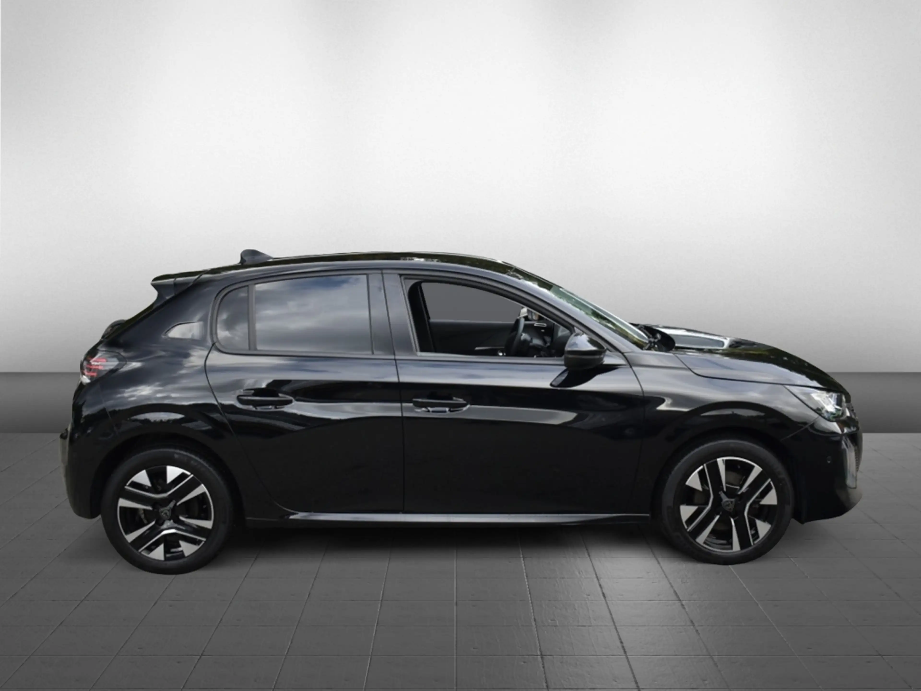 Peugeot 208 Allure — photo 4