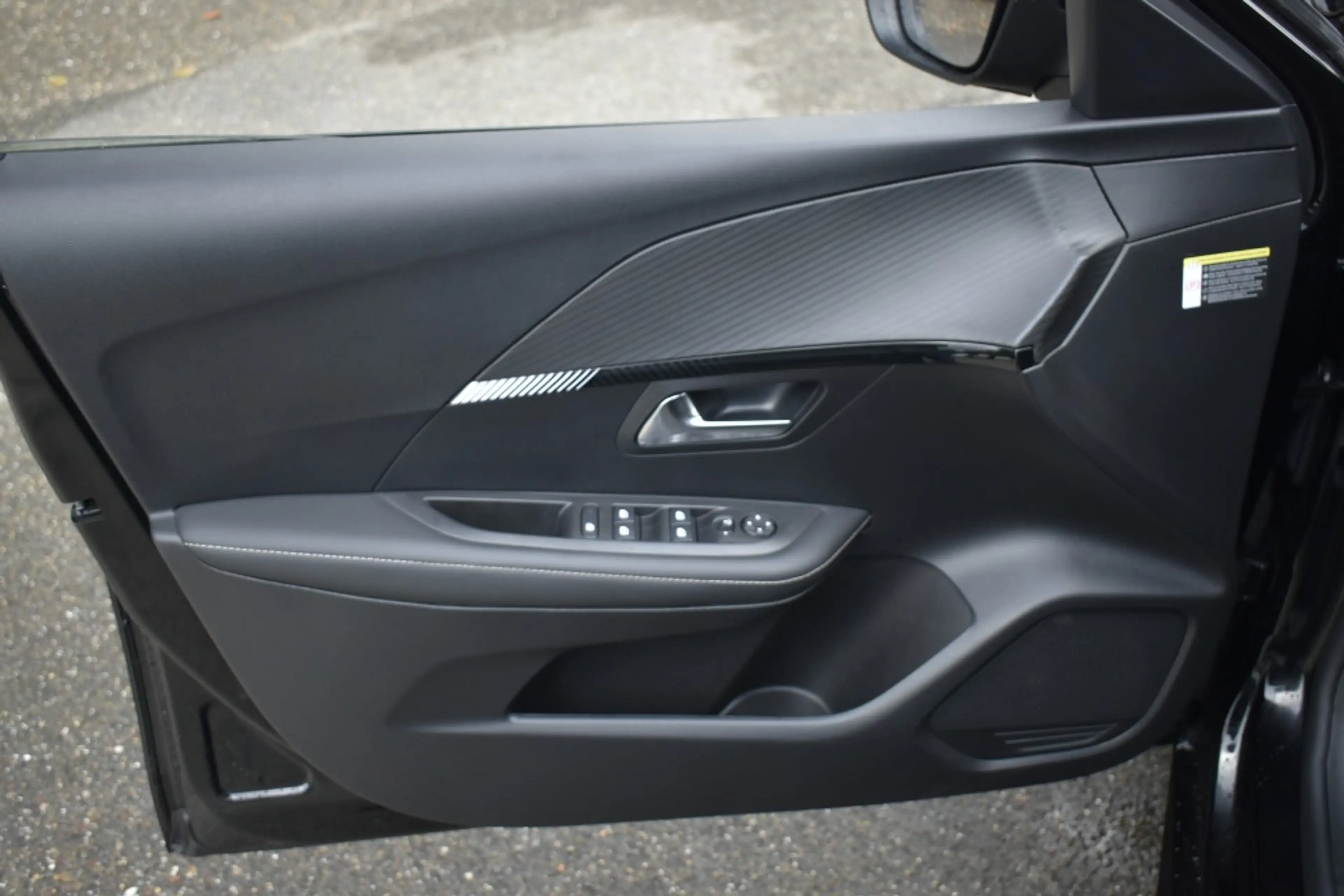 Peugeot 208 Allure — photo 18