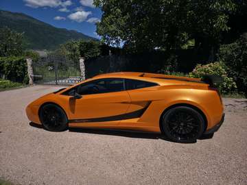 Coupe 5.0 Superleggera e-gear