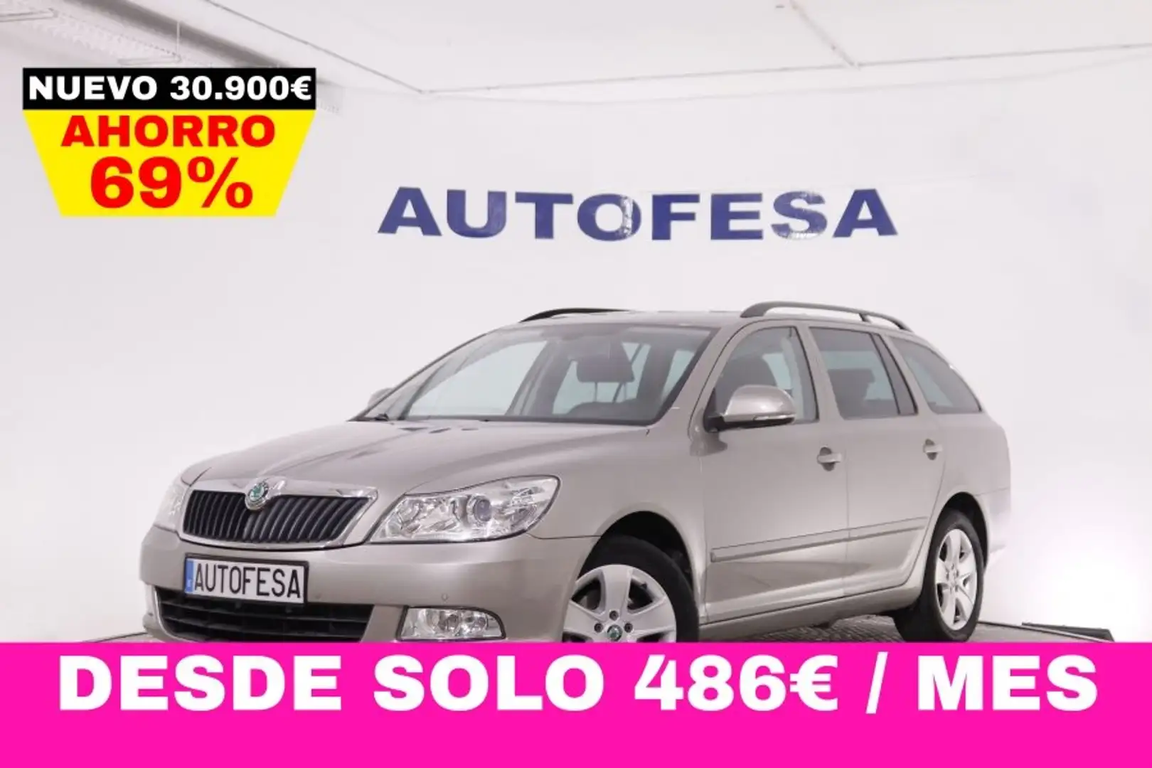 Skoda Octavia 1.6 TDI COMBI 105CV 5P # NAVY, PARKTRONIC Gris - 1