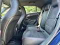 Mercedes-Benz A 180 1.6i AMG LINE / ALCANTARA /SEAT HEATING / CAMERA Blauw - thumbnail 16