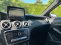 Mercedes-Benz A 180 1.6i AMG LINE / ALCANTARA /SEAT HEATING / CAMERA Blauw - thumbnail 25