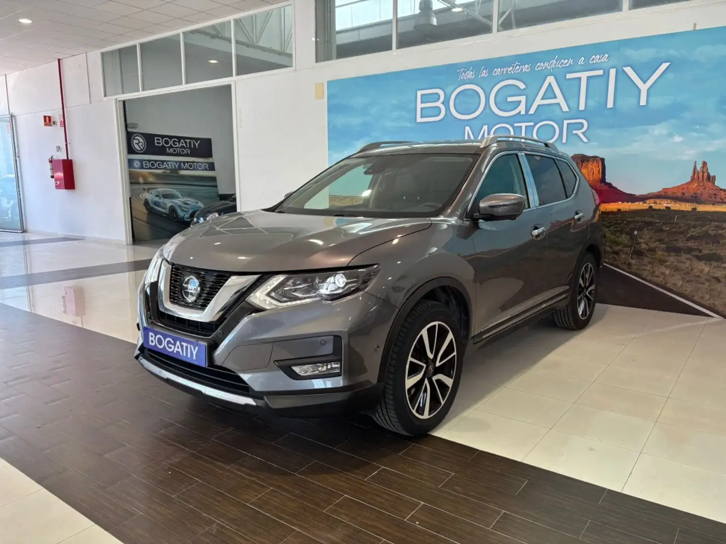 Nissan X-Trail 1.3 DIG-T Tekna 4x2 DCT 7 pl. Gris - 2