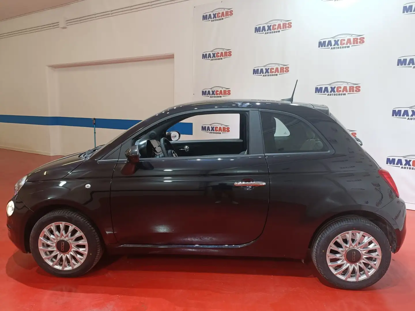 Fiat 500 1.0 HYBRID DOLCEVITA Noir - 2