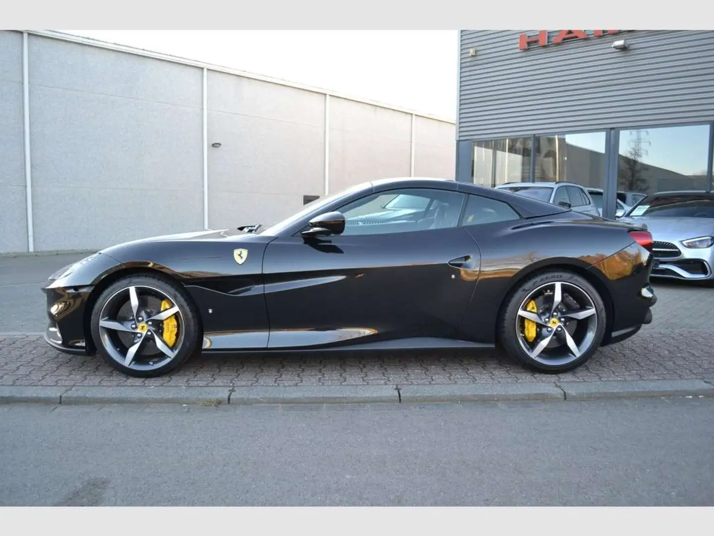 Ferrari Portofino 3.9 T V8 DCT Černá - 2