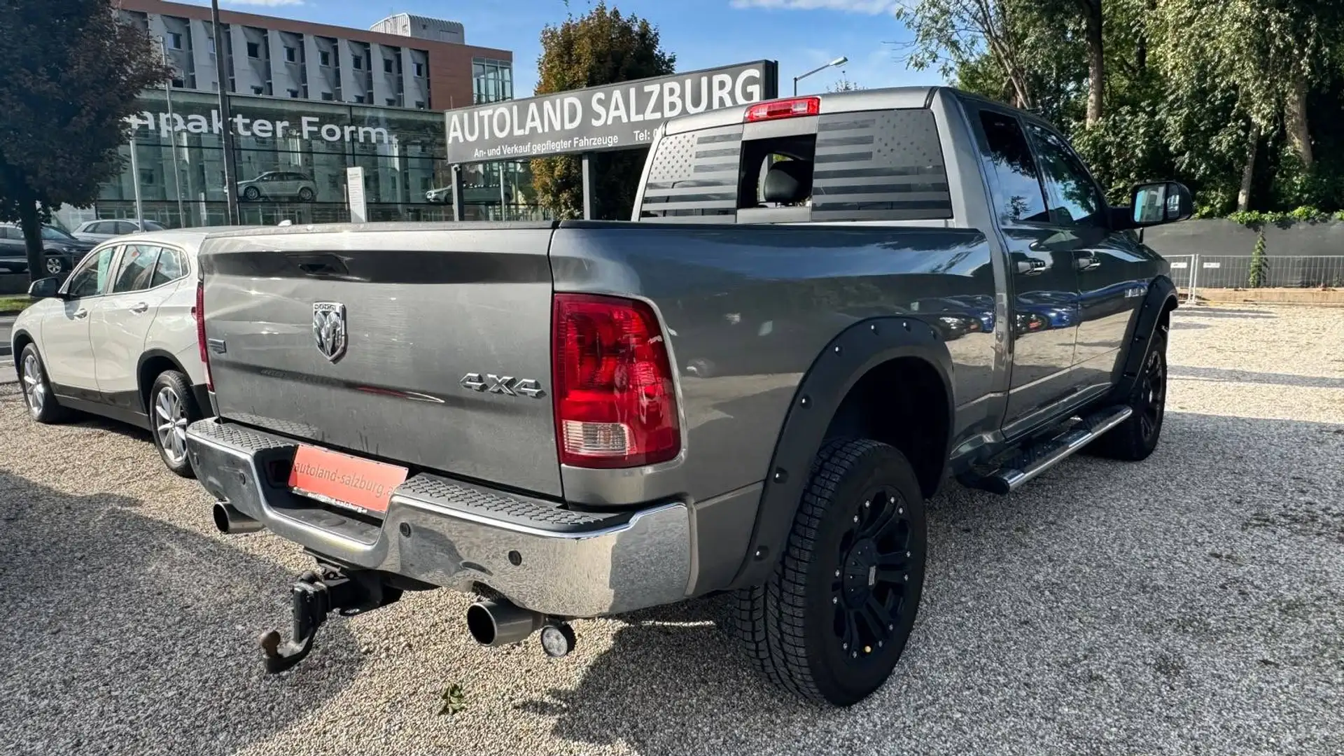 Dodge RAM LARAMIE LIFTKIT KRÜMMER GEMACHT! LIGHTBAR Grau - 2