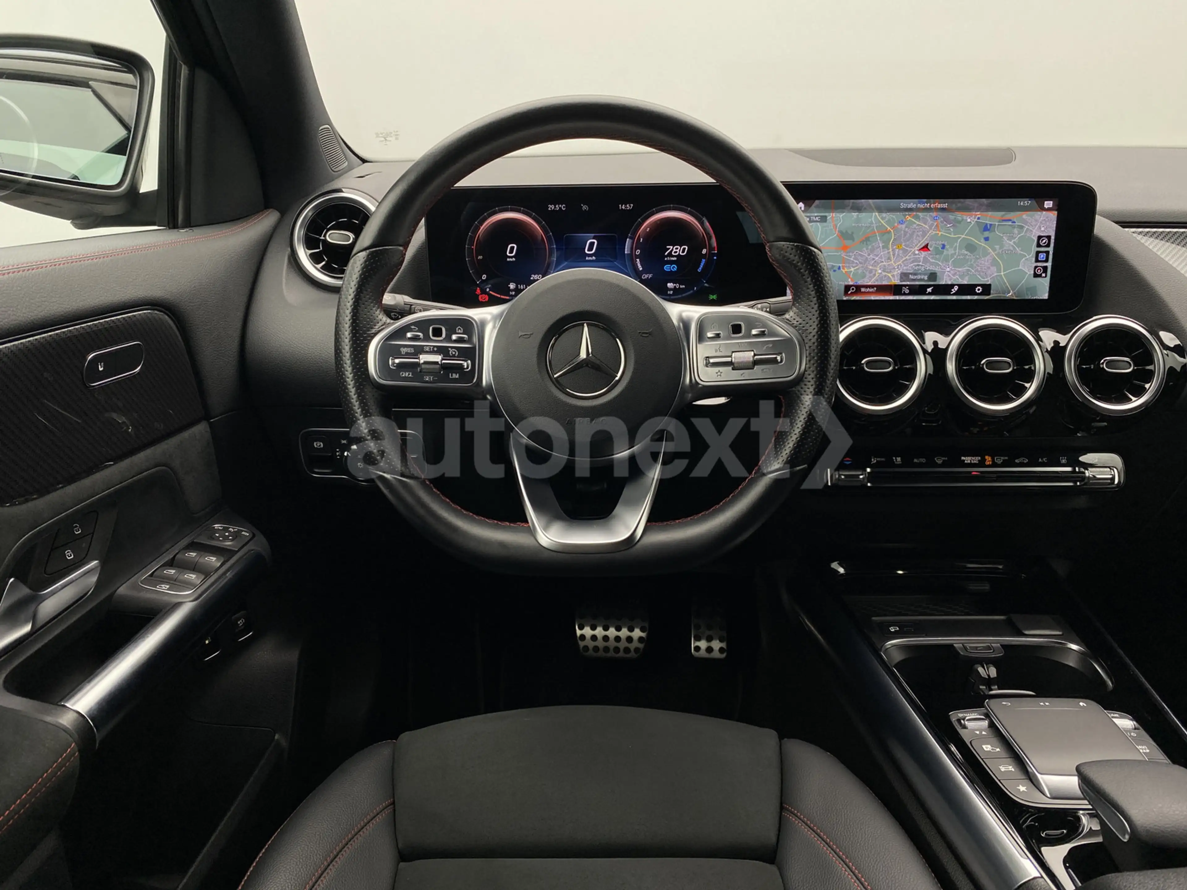 Mercedes-Benz GLA 250 e *2x AMG Line+Night* Kamera+19"+Standhzg (5642) — photo 2