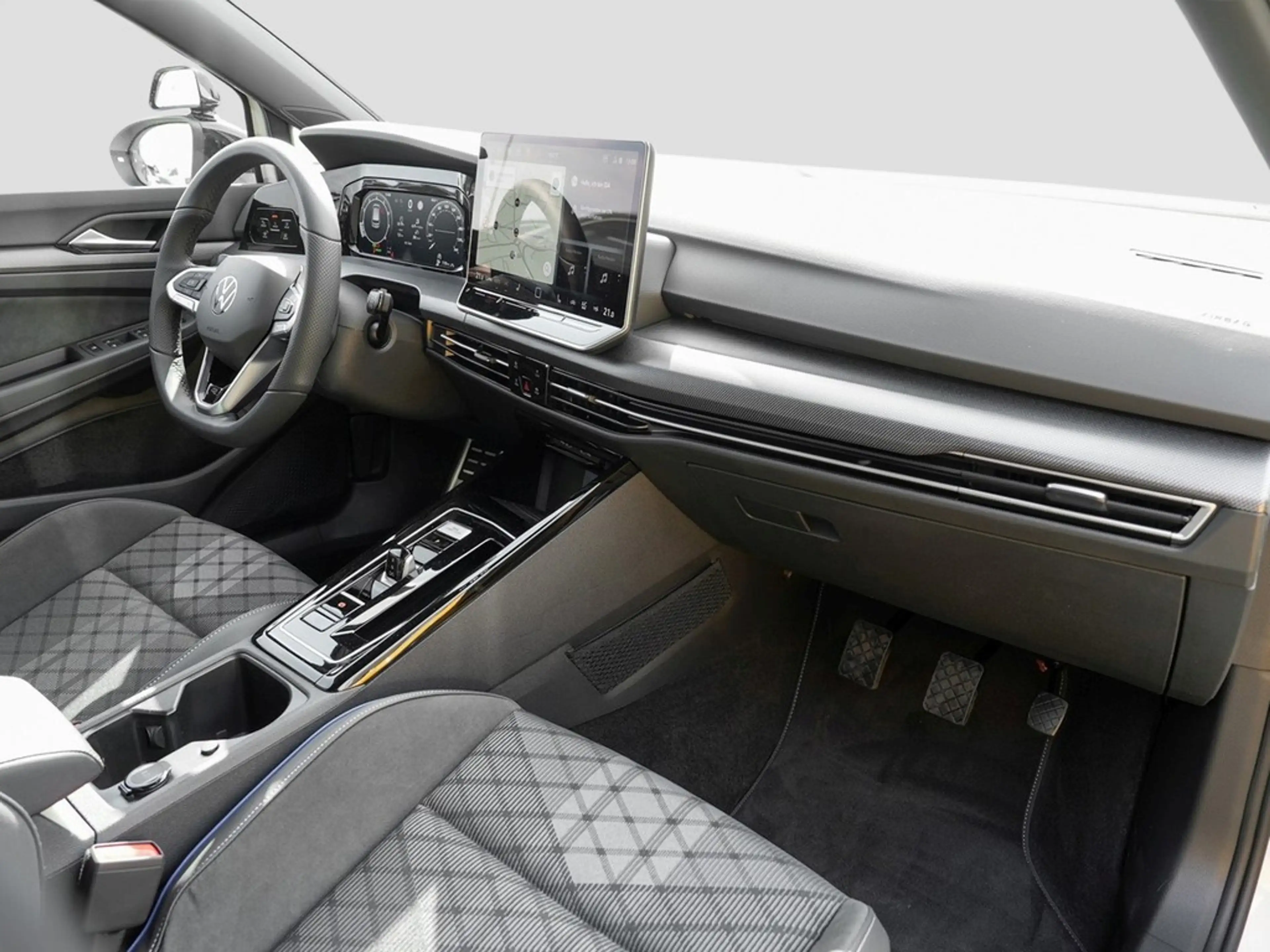 Volkswagen Golf R -Line 1,5 l eTSI OPF 110 kW (150 PS) DSG — photo 8