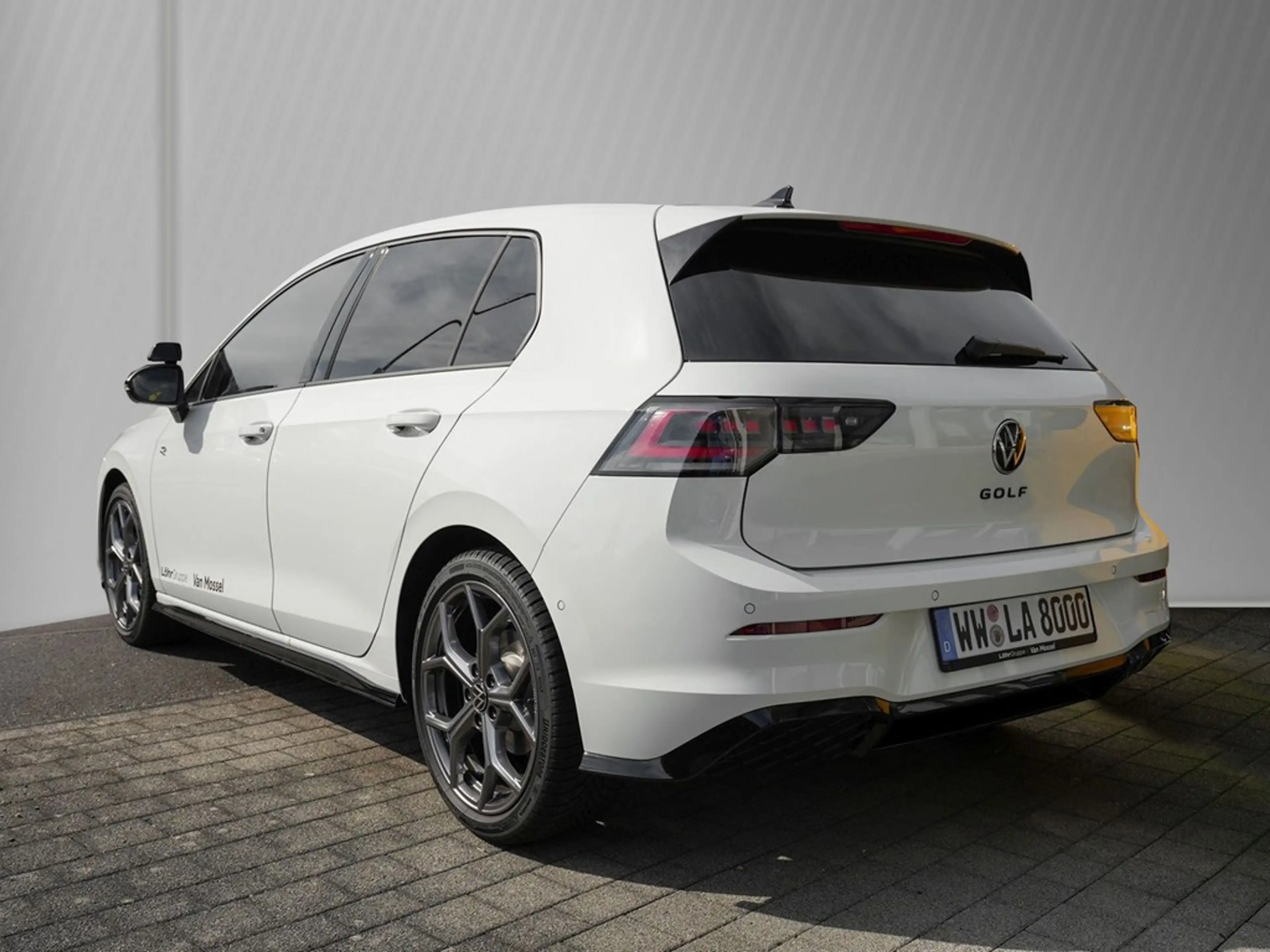 Volkswagen Golf R -Line 1,5 l eTSI OPF 110 kW (150 PS) DSG — photo 4