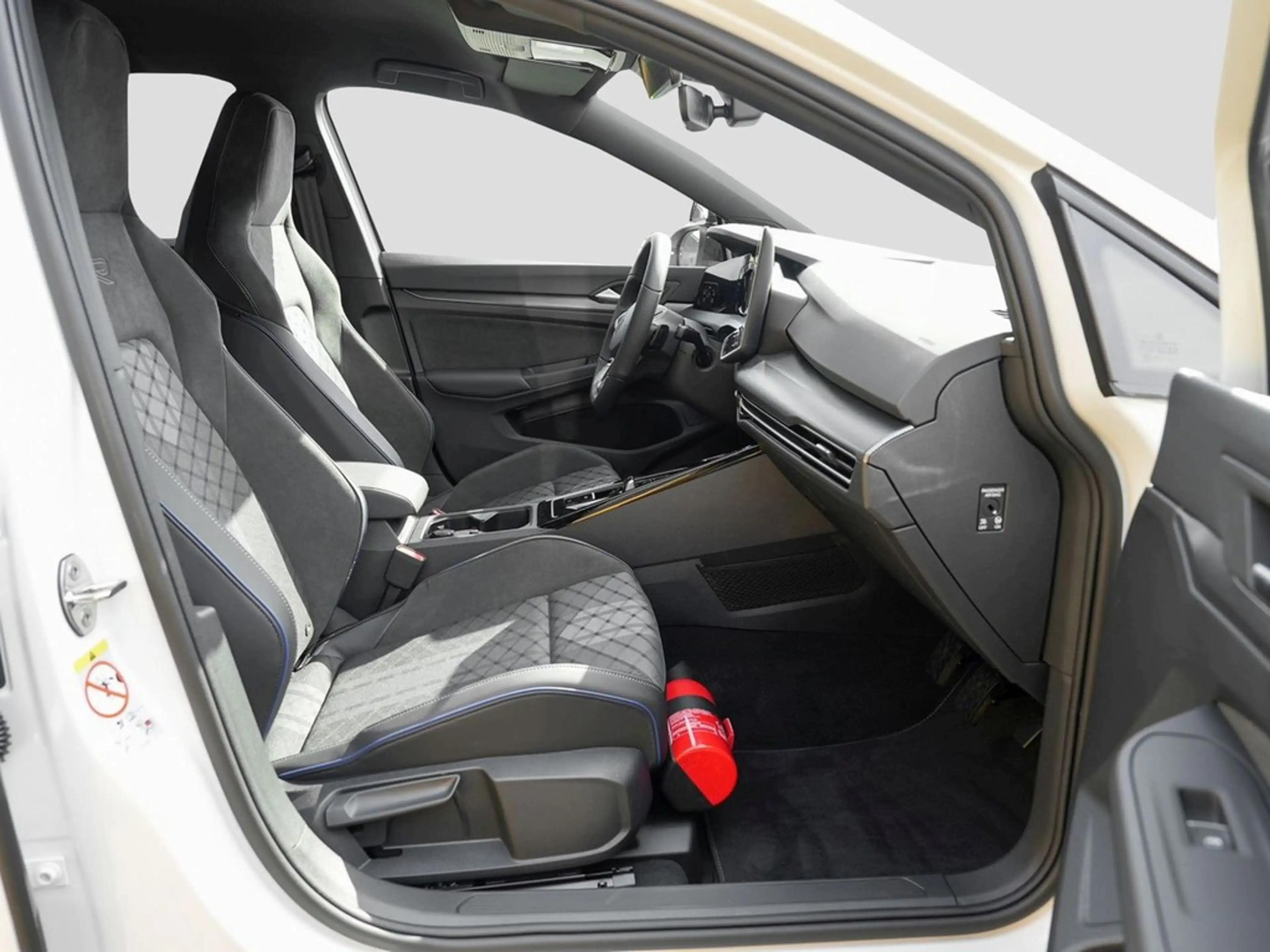 Volkswagen Golf R -Line 1,5 l eTSI OPF 110 kW (150 PS) DSG — photo 7