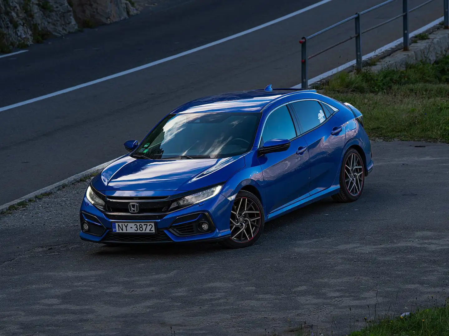 Honda Civic 1.6 i-DTEC Elegance 2020 Blau - 1