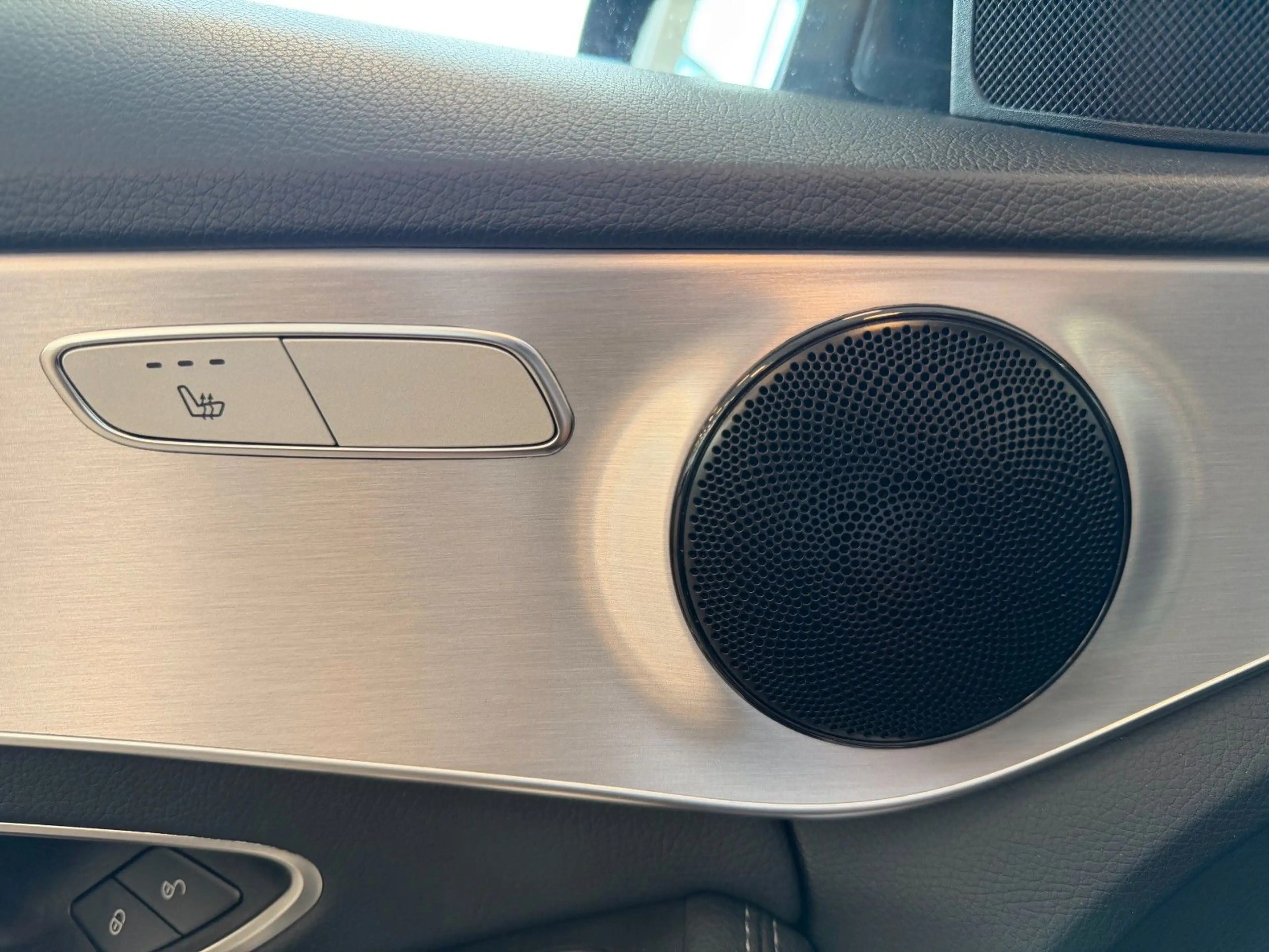 Mercedes-Benz C 180 T Ava 9G-Tr. LED AHK Pano Rü-Ka CarPlay — photo 15