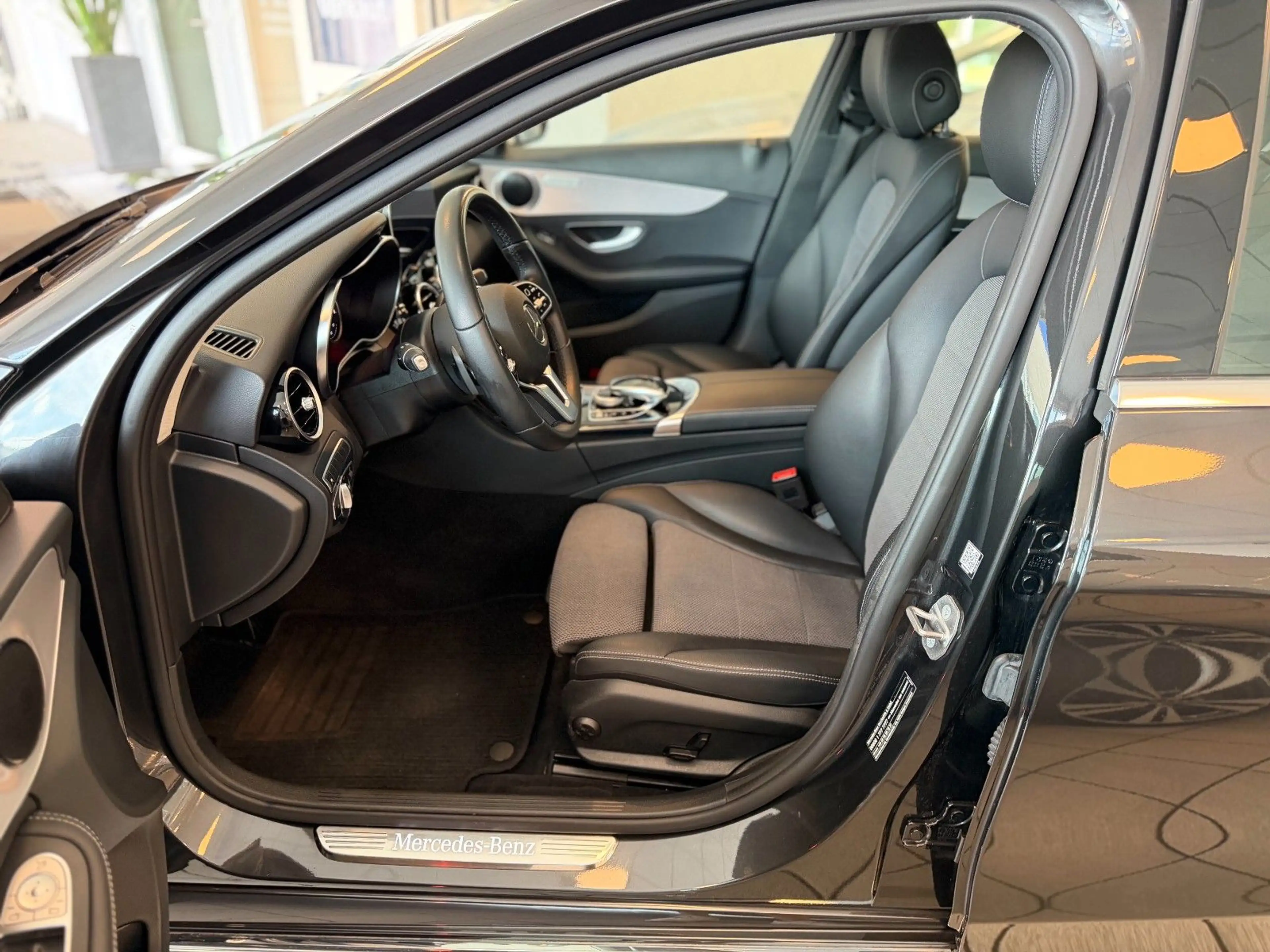 Mercedes-Benz C 180 T Ava 9G-Tr. LED AHK Pano Rü-Ka CarPlay — photo 10