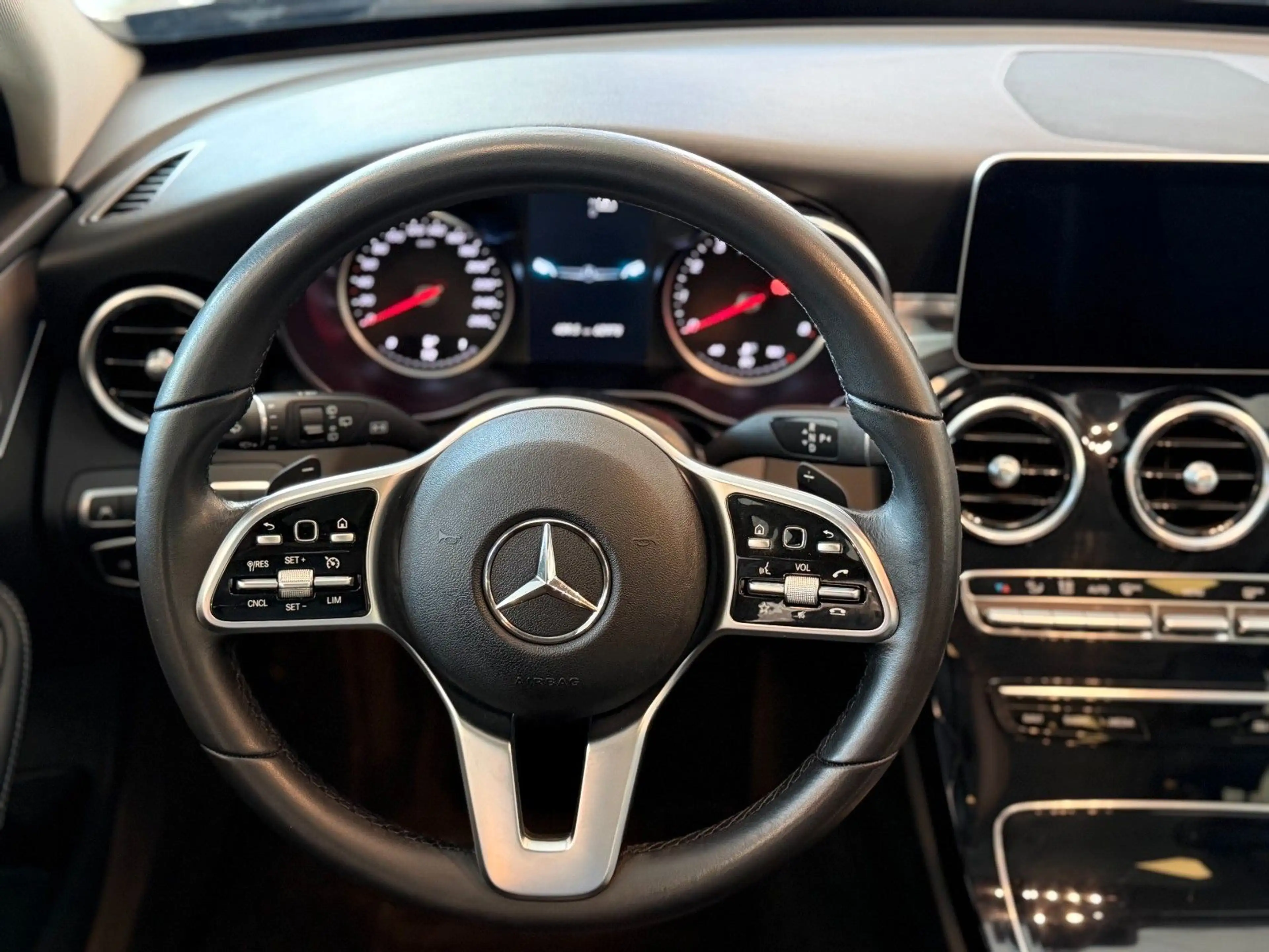 Mercedes-Benz C 180 T Ava 9G-Tr. LED AHK Pano Rü-Ka CarPlay — photo 12