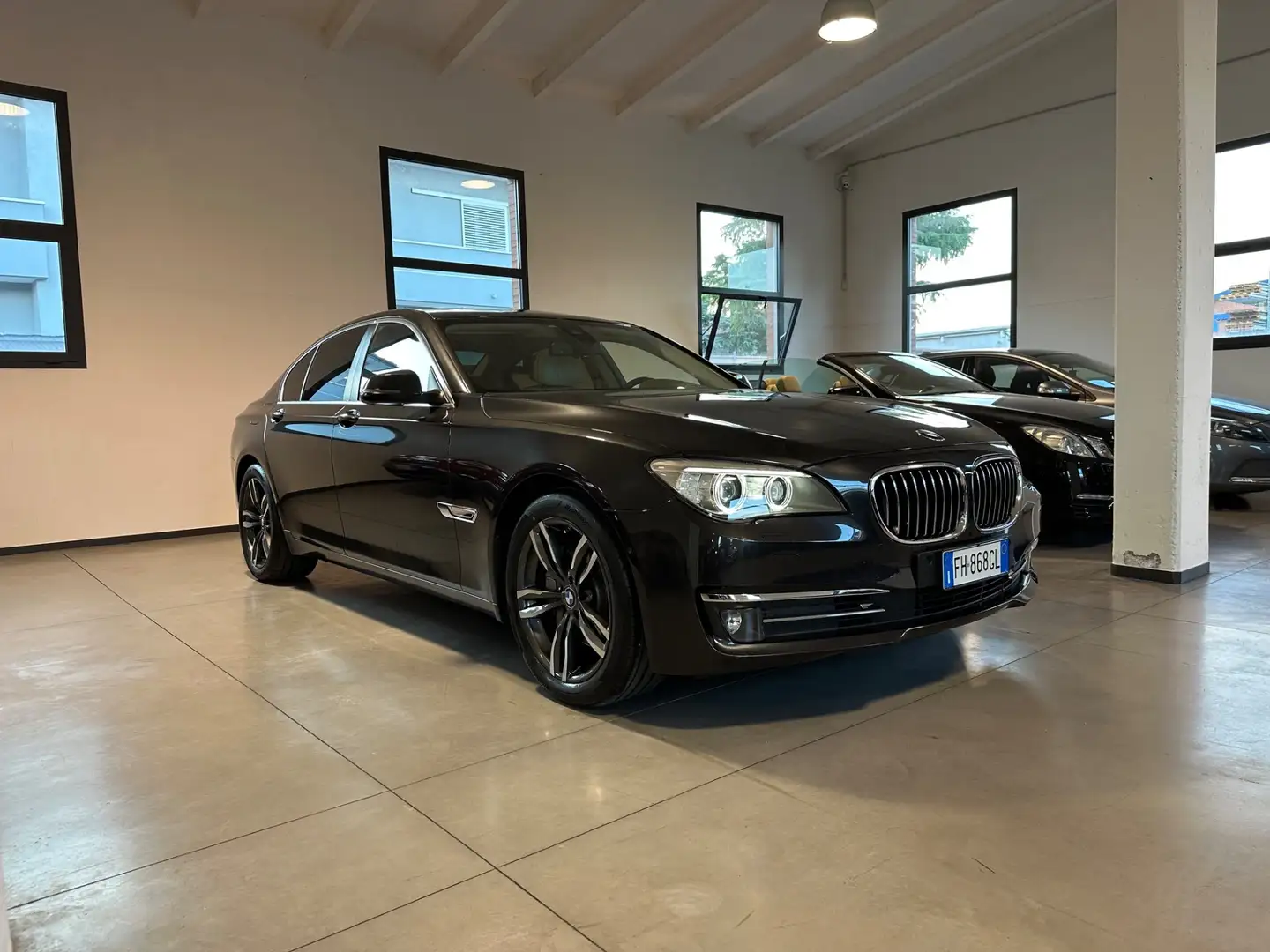 BMW 730 730Ld Eccelsa Black - 2