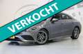 Mercedes-Benz CLA 180 AMG-line/AMG-styling/Panorama dak/NAP Grijs - thumbnail 1