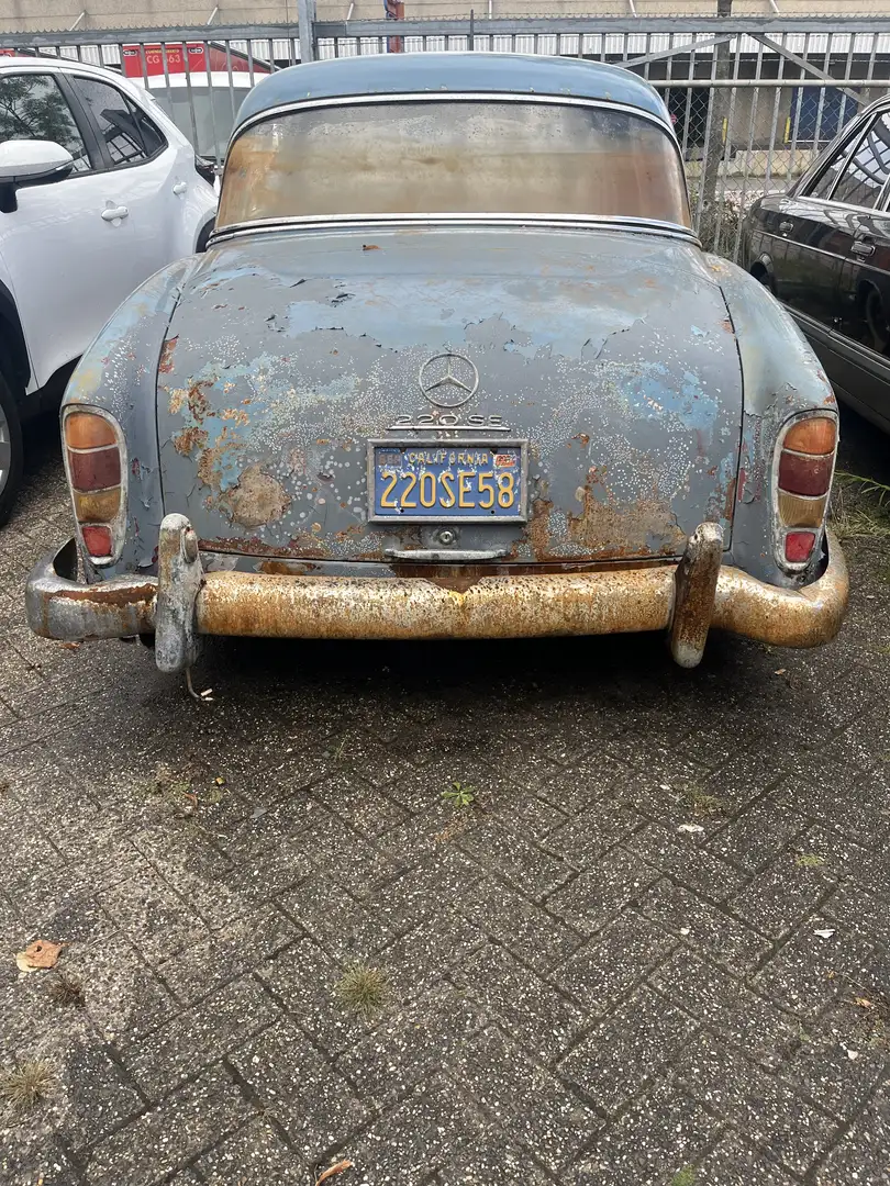 Mercedes-Benz 220 Mercedes Ponto 220 se - 1