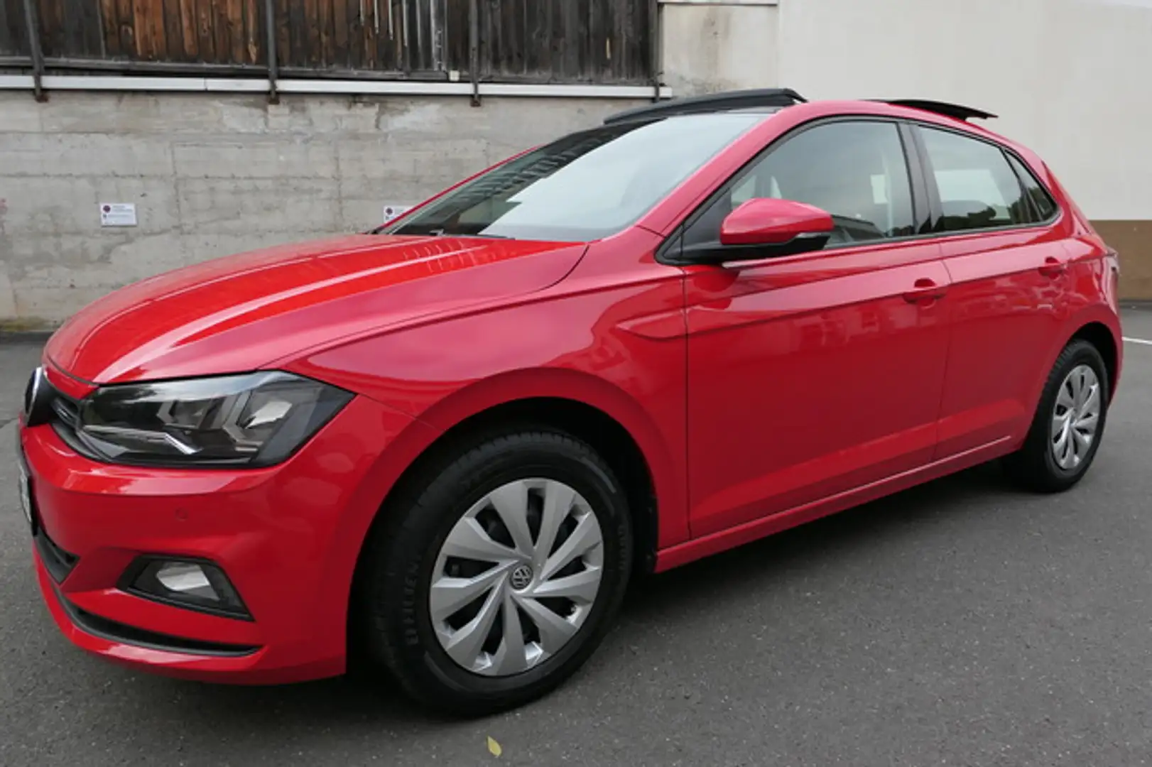 Volkswagen Polo Comfortl. 25800km Panodach ! PDC! SHZ! BT Rot - 1
