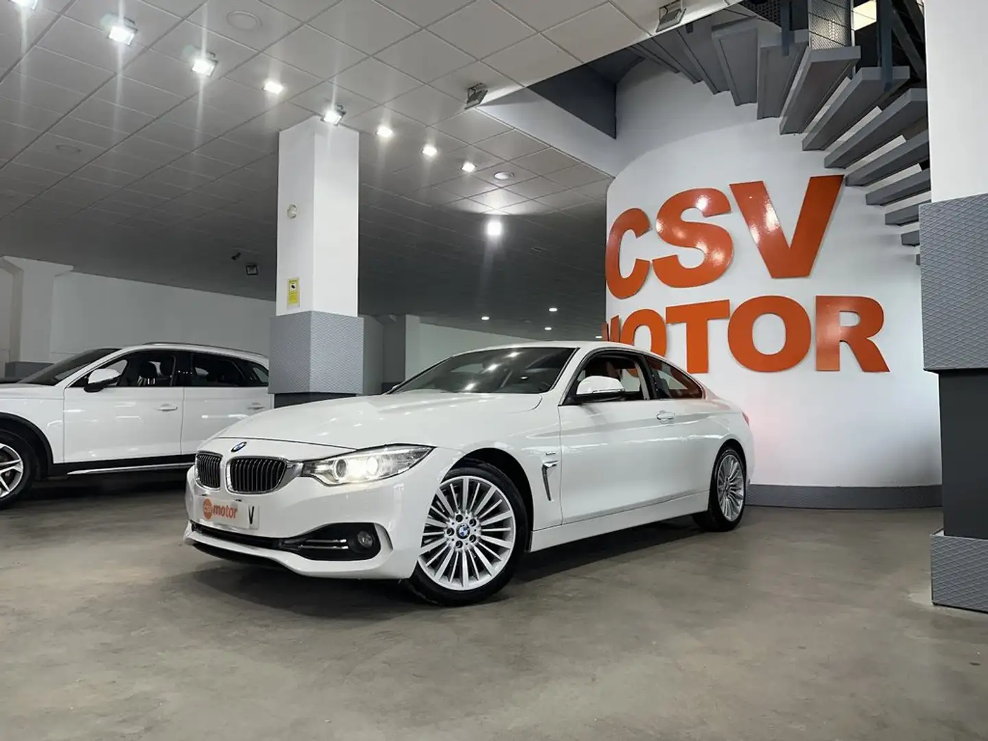BMW 420 420i Coupé xDrive Luxury - 2