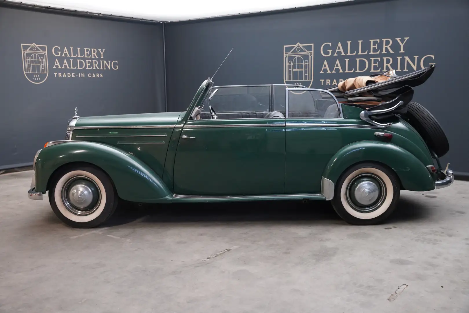 Mercedes-Benz B 220 Convertible Vintage design; essence of Mercedes-Be Verde - 2