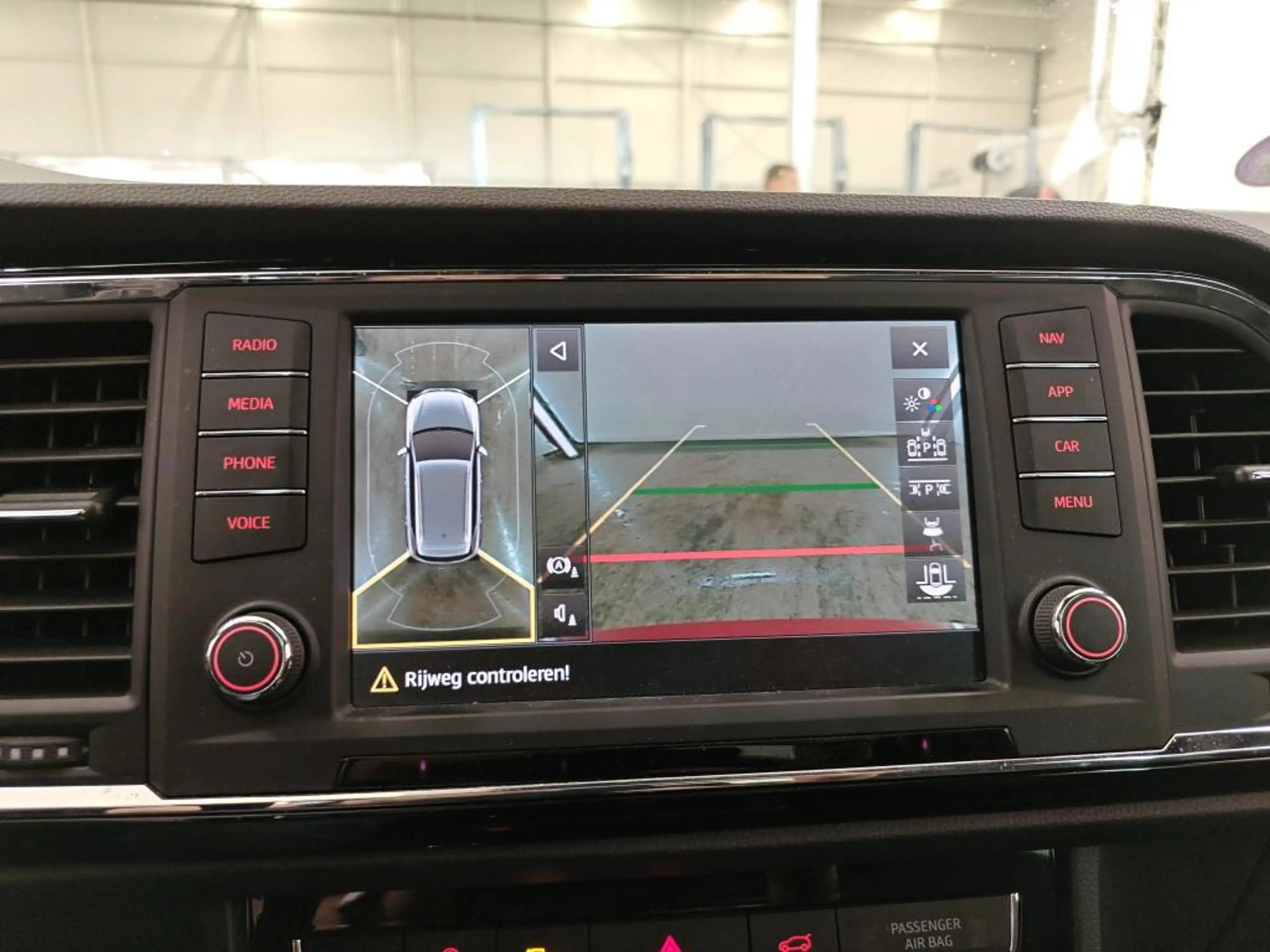 SEAT Ateca 1.4 TSI FR Busi Intense DSG-7 5d + PANO TREKHAAK 3 — photo 14