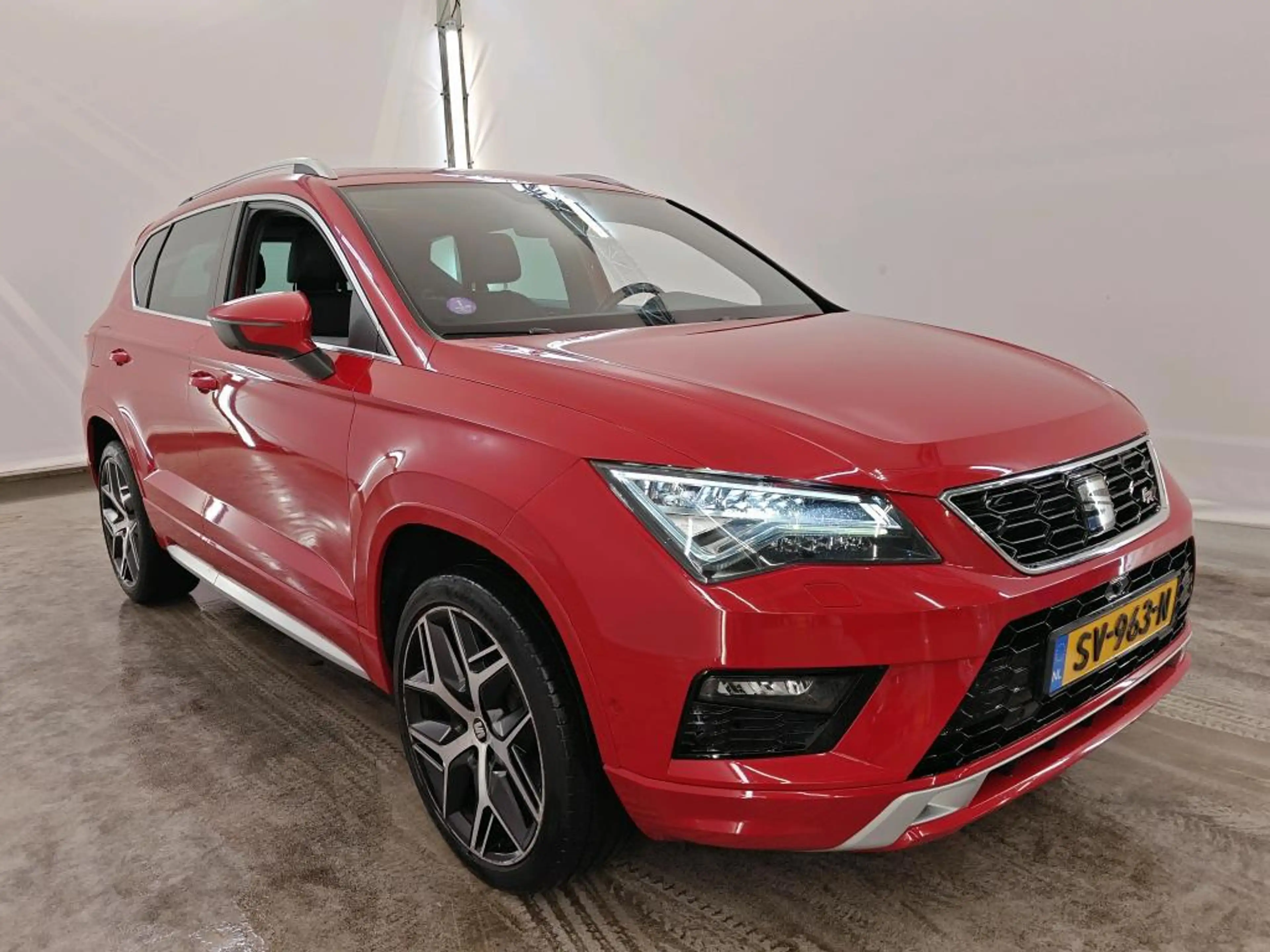 SEAT Ateca 1.4 TSI FR Busi Intense DSG-7 5d + PANO TREKHAAK 3 — photo 6