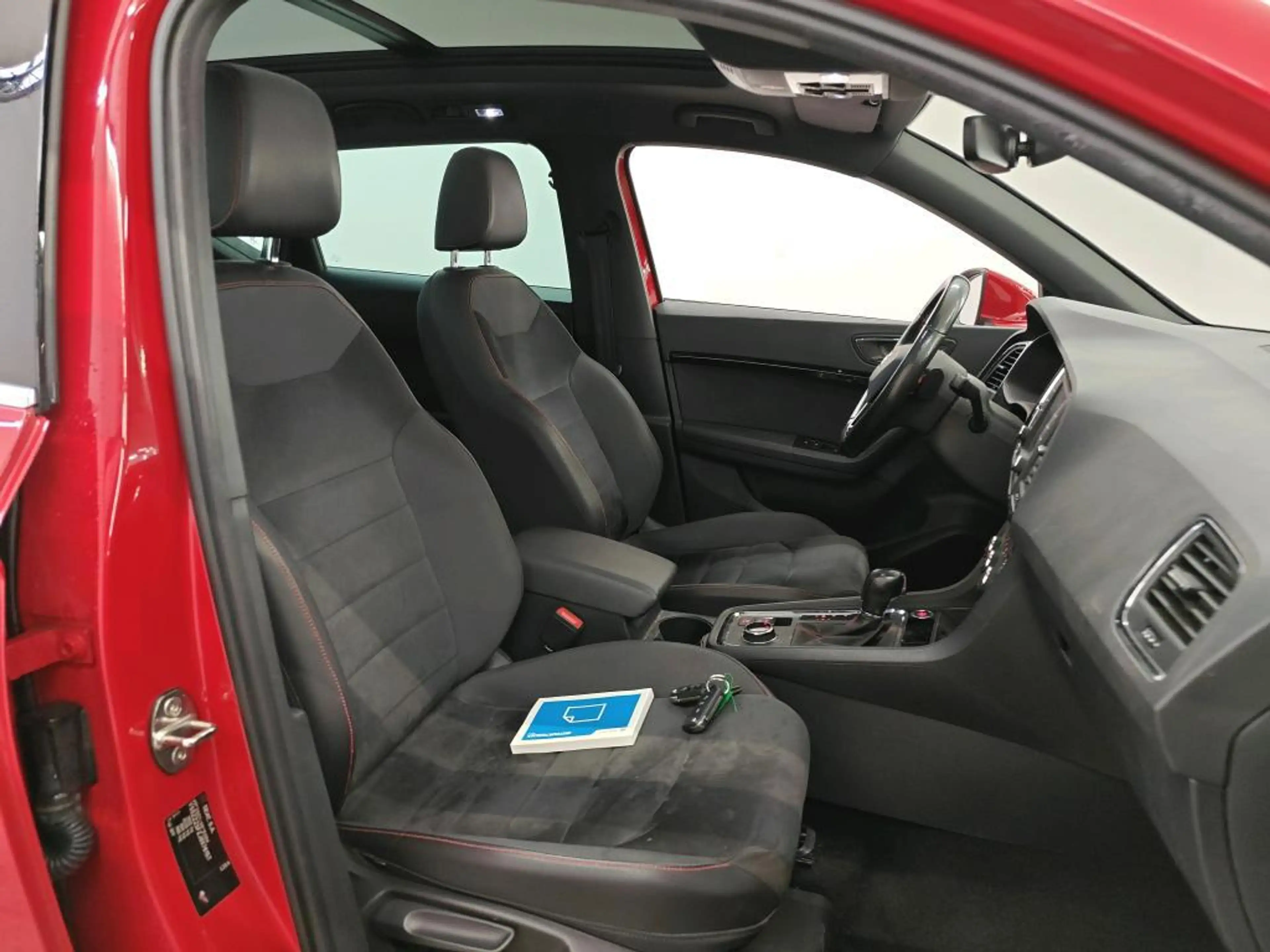 SEAT Ateca 1.4 TSI FR Busi Intense DSG-7 5d + PANO TREKHAAK 3 — photo 3