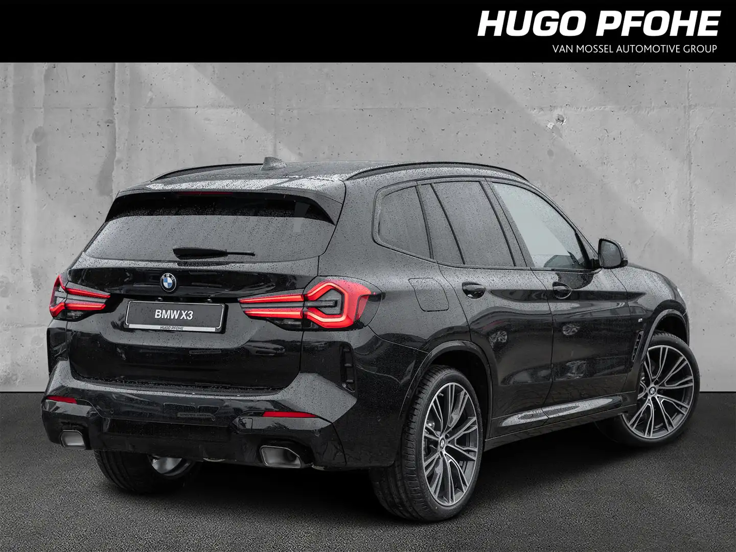 BMW 140 X3 xDrive20d  kW M Sportpaket. Neupreis: EUR 84.65 Černá - 2